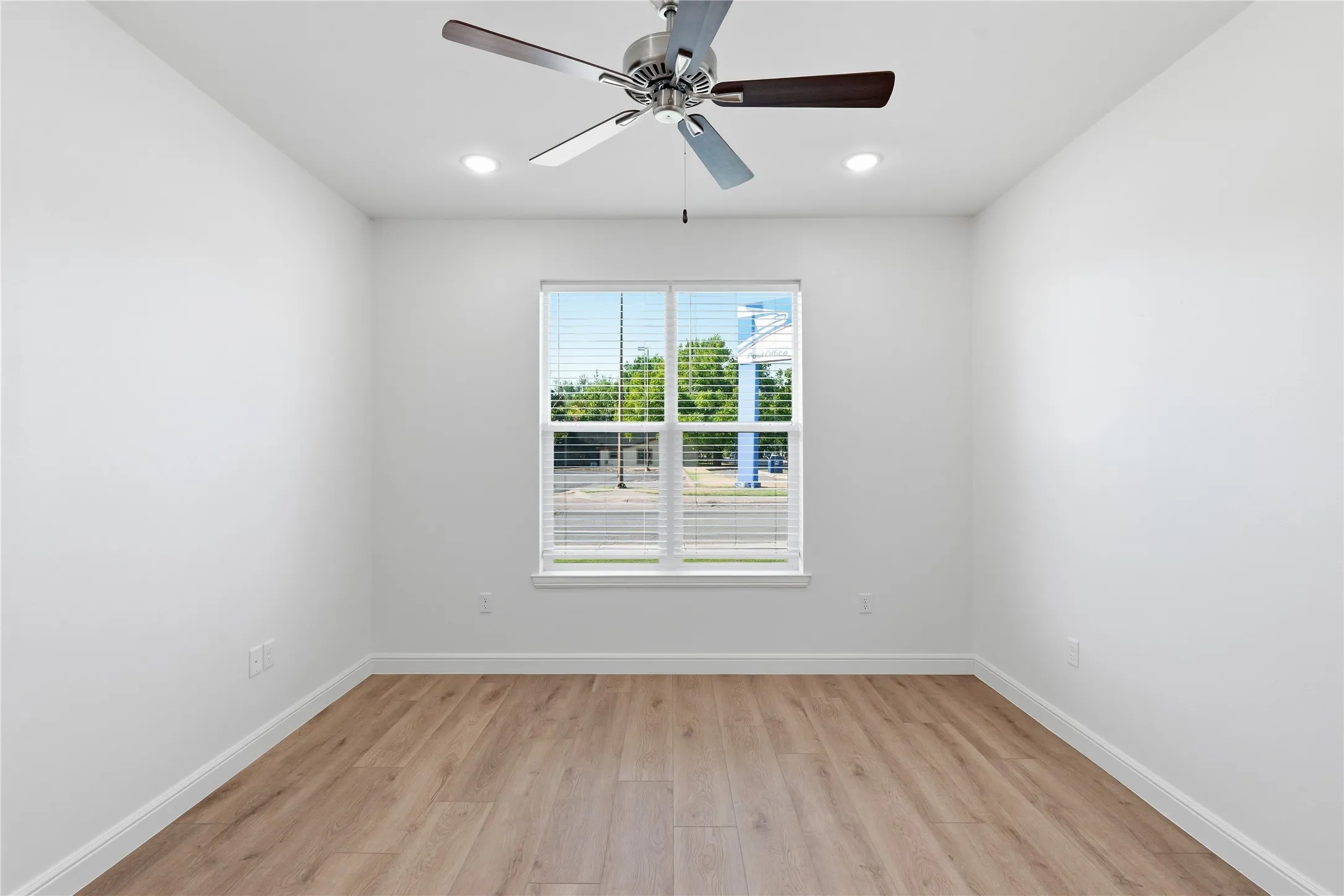 Townhouse For Sale in Hood County , 202 E Ewell Street, Granbury, Texas 76048, 2 Bedroom, 2 Bathroom, 2 Garage spaces, 1,602 Sqft, built in 2026, mls#21363727, Real Estate Agent in Granbury, Homes For Sale in Hood county, Homes For Sale in Granbury, Realtor in Granbury Texas, Real Estate Brokerage Independent Realty Texas, Luminita Cordes Realtor
