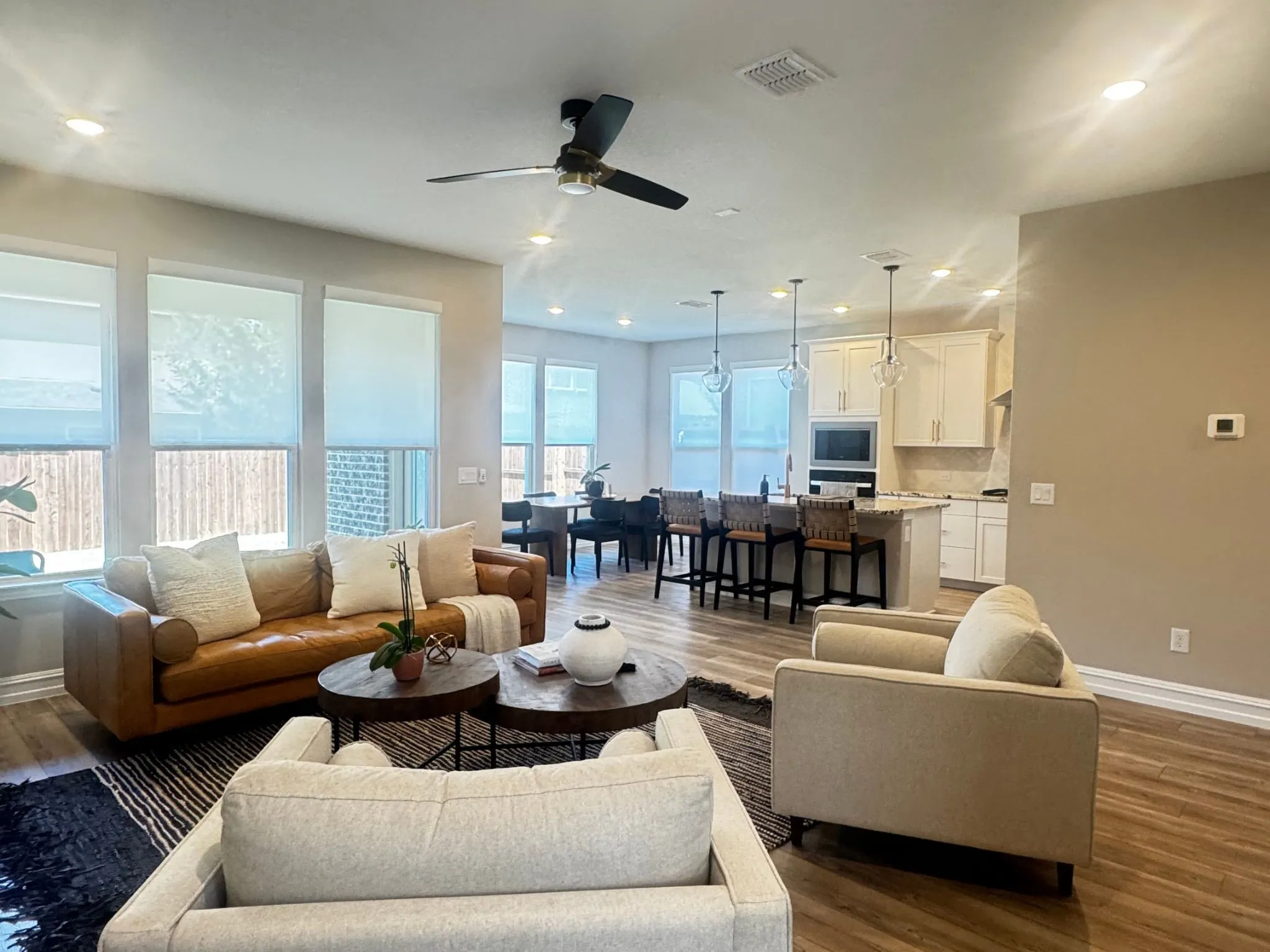 Single Family Residence For Rent in Dallas County , 4839 Simcoe Street, Dallas, Texas 75228, 3 Bedroom, 3 Bathroom, 2 Garage spaces, 2,216 Sqft, built in 2023, mls#21364462, Real Estate Agent in Dallas, Homes For Rent in Dallas county, Homes For Rent in Dallas, Realtor in Dallas Texas, Real Estate Brokerage Independent Realty Texas, Luminita Cordes Realtor