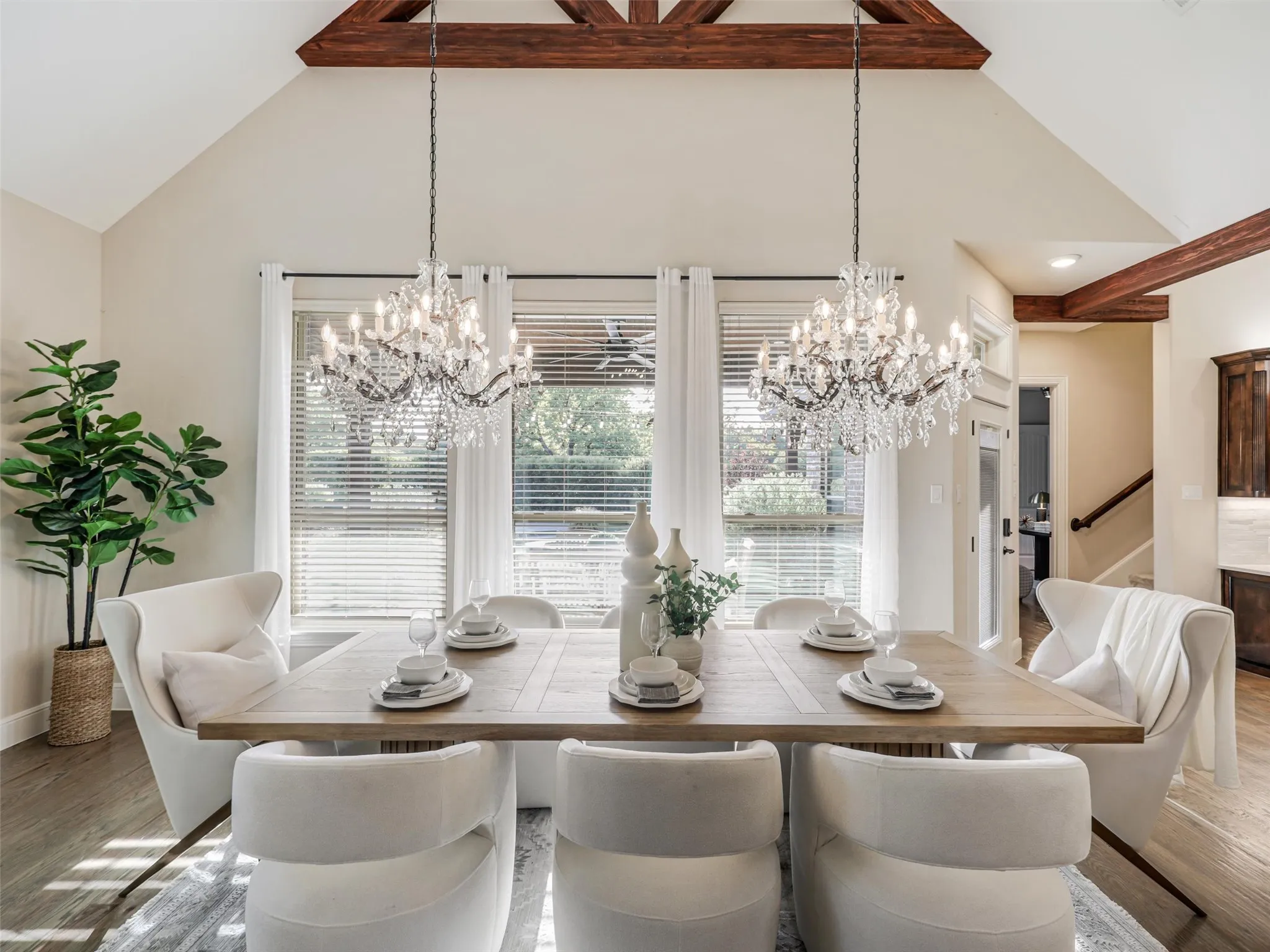 Single Family Residence For Sale in Tarrant County , 1684 Blevins Drive, Keller, Texas 76248, 5 Bedroom, 5 Bathroom, 5 Garage spaces, 5,658 Sqft, built in 2007, mls#21209236, Real Estate Agent in Keller, Homes For Sale in Tarrant county, Homes For Sale in Keller, Realtor in Keller Texas, Real Estate Brokerage Independent Realty Texas, Luminita Cordes Realtor