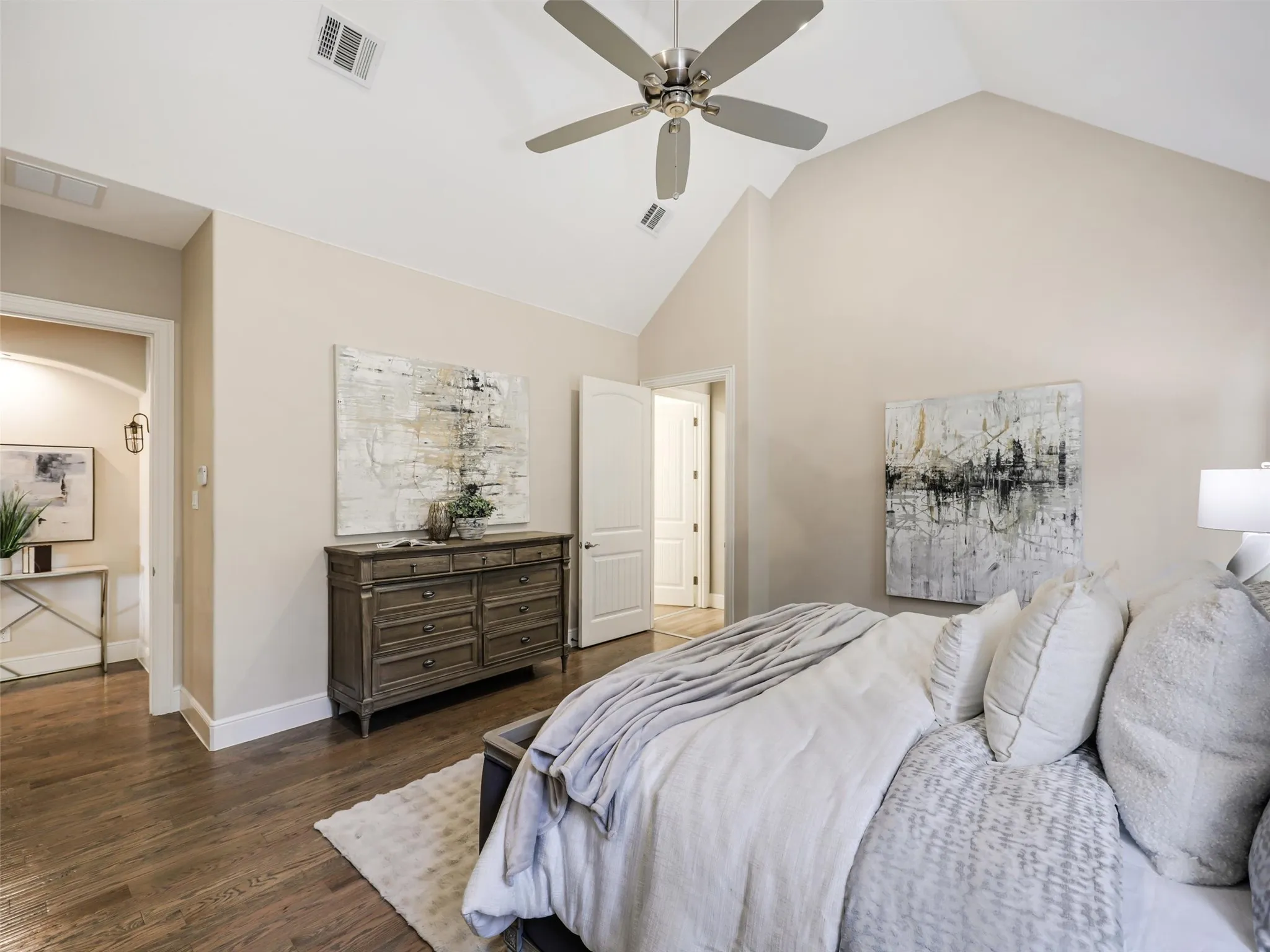 Single Family Residence For Sale in Tarrant County , 1684 Blevins Drive, Keller, Texas 76248, 5 Bedroom, 5 Bathroom, 5 Garage spaces, 5,658 Sqft, built in 2007, mls#21209236, Real Estate Agent in Keller, Homes For Sale in Tarrant county, Homes For Sale in Keller, Realtor in Keller Texas, Real Estate Brokerage Independent Realty Texas, Luminita Cordes Realtor