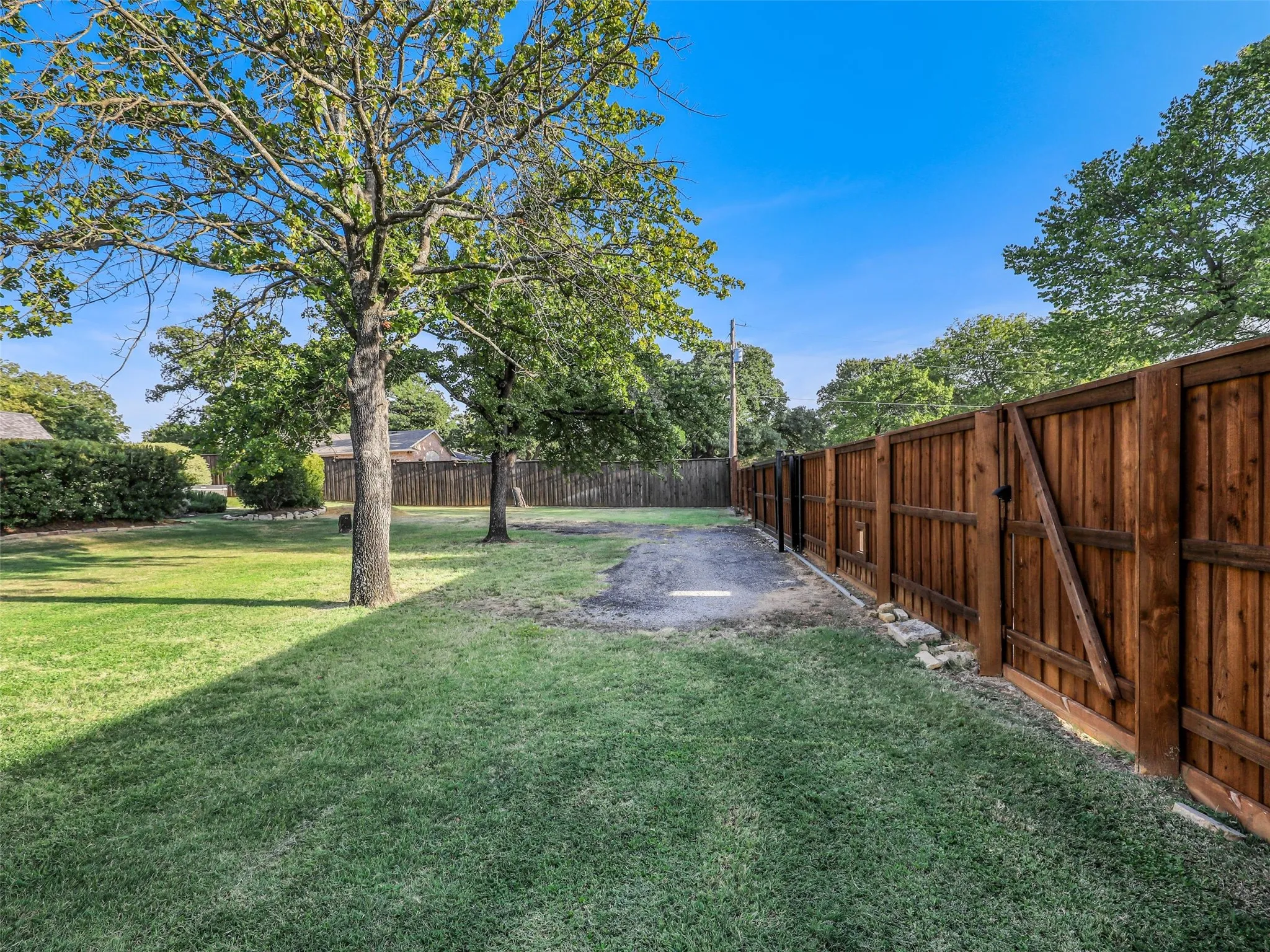 2nd Private gate for RV and Bpat Parking