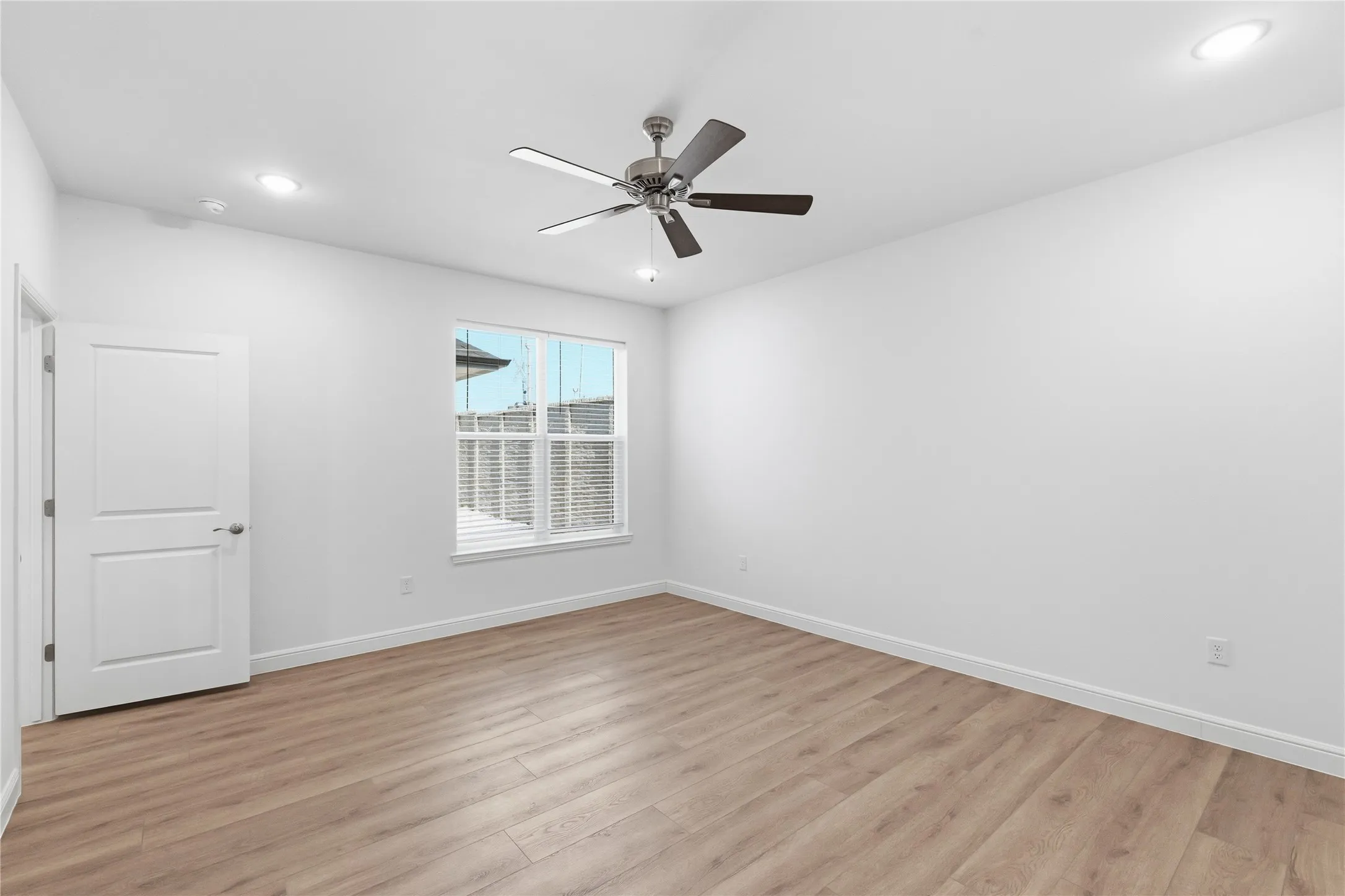 Townhouse For Sale in Hood County , 206 E Ewell Street, Granbury, Texas 76048, 2 Bedroom, 2 Bathroom, 2 Garage spaces, 1,602 Sqft, built in 2026, mls#21363731, Real Estate Agent in Granbury, Homes For Sale in Hood county, Homes For Sale in Granbury, Realtor in Granbury Texas, Real Estate Brokerage Independent Realty Texas, Luminita Cordes Realtor