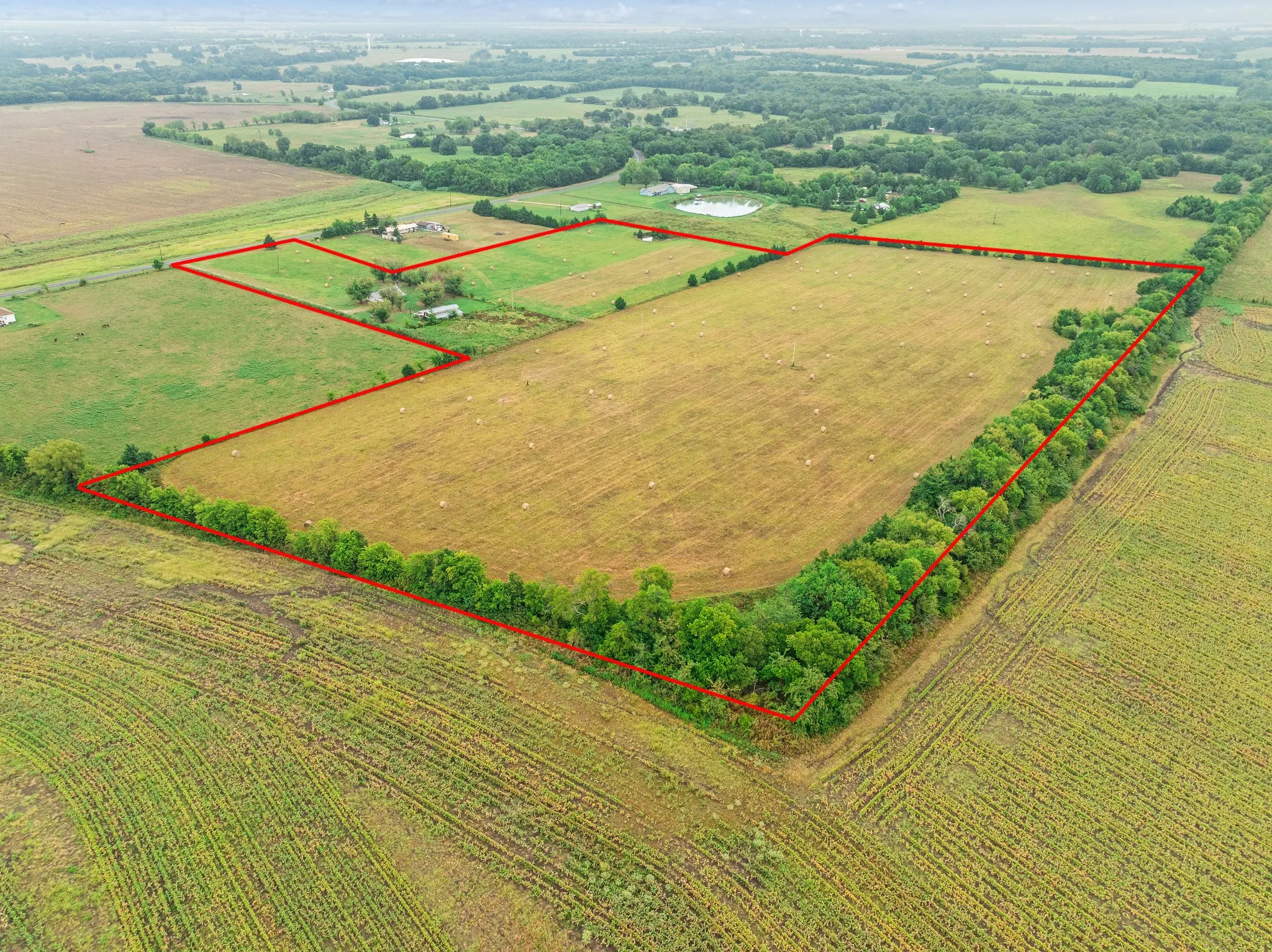 Farm For Sale in Lamar County , 1905 Fm 1501, Deport, Texas 75435, 3 Bedroom, 2 Bathroom, Garage spaces, 1,164 Sqft, built in 1988, Price $275,000, mls#21365824, Real Estate Agent in Deport, Homes For Sale in Lamar county, Homes For Sale in Deport, Realtor in Deport Texas, Real Estate Brokerage Independent Realty Texas, Luminita Cordes Realtor