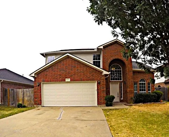 Single Family Residence For Sale in Dallas County , 4426 Harpers Ferry Drive, Grand Prairie, Texas 75052, 4 Bedroom, 3 Bathroom, 2 Garage spaces, 2,146 Sqft, built in 1998, mls#21365816, Real Estate Agent in Grand Prairie, Homes For Sale in Dallas county, Homes For Sale in Grand Prairie, Realtor in Grand Prairie Texas, Real Estate Brokerage Independent Realty Texas, Luminita Cordes Realtor