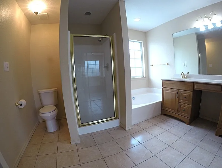 Single Family Residence For Sale in Dallas County , 4426 Harpers Ferry Drive, Grand Prairie, Texas 75052, 4 Bedroom, 3 Bathroom, 2 Garage spaces, 2,146 Sqft, built in 1998, mls#21365816, Real Estate Agent in Grand Prairie, Homes For Sale in Dallas county, Homes For Sale in Grand Prairie, Realtor in Grand Prairie Texas, Real Estate Brokerage Independent Realty Texas, Luminita Cordes Realtor