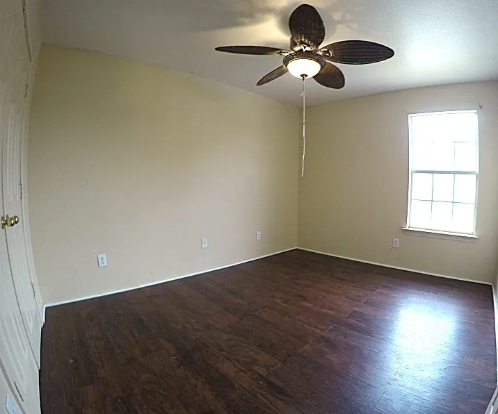 Single Family Residence For Sale in Dallas County , 4426 Harpers Ferry Drive, Grand Prairie, Texas 75052, 4 Bedroom, 3 Bathroom, 2 Garage spaces, 2,146 Sqft, built in 1998, mls#21365816, Real Estate Agent in Grand Prairie, Homes For Sale in Dallas county, Homes For Sale in Grand Prairie, Realtor in Grand Prairie Texas, Real Estate Brokerage Independent Realty Texas, Luminita Cordes Realtor