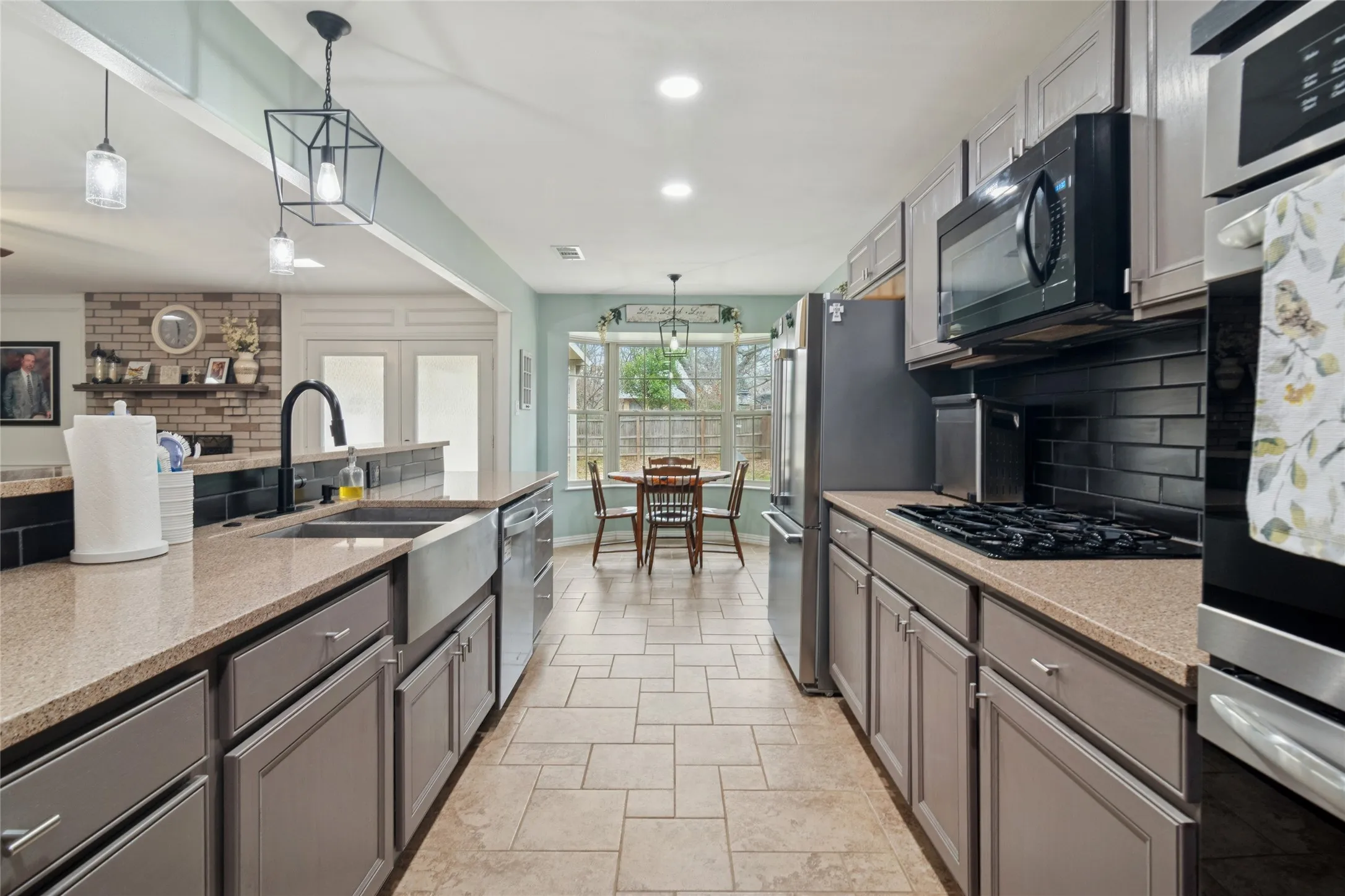 Single Family Residence For Sale in Denton County , 524 Northridge Street, Denton, Texas 76201, 4 Bedroom, 3 Bathroom, 2 Garage spaces, 2,340 Sqft, built in 1972, mls#21365830, Real Estate Agent in Denton, Homes For Sale in Denton county, Homes For Sale in Denton, Realtor in Denton Texas, Real Estate Brokerage Independent Realty Texas, Luminita Cordes Realtor