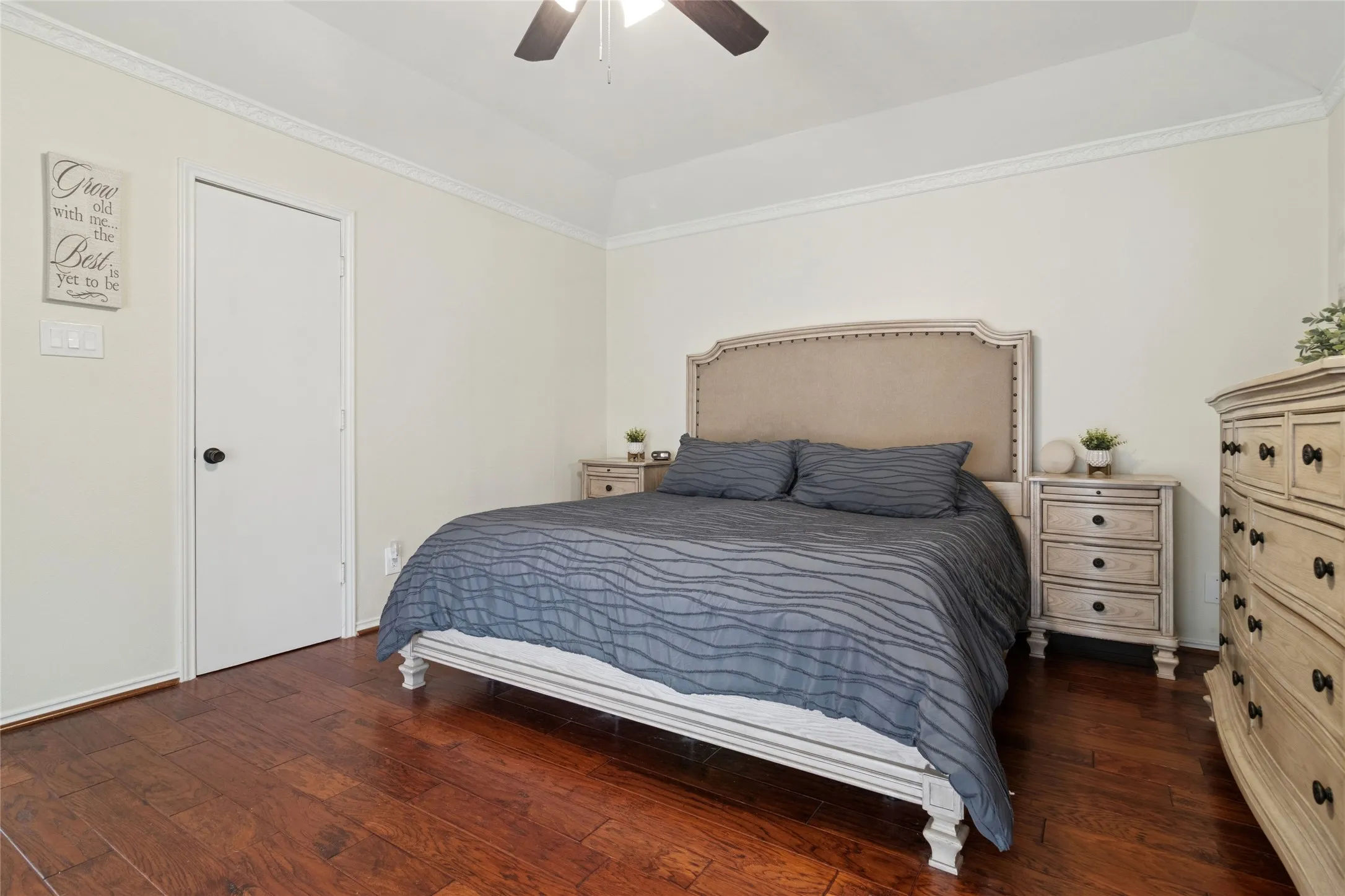 Single Family Residence For Sale in Denton County , 524 Northridge Street, Denton, Texas 76201, 4 Bedroom, 3 Bathroom, 2 Garage spaces, 2,340 Sqft, built in 1972, mls#21365830, Real Estate Agent in Denton, Homes For Sale in Denton county, Homes For Sale in Denton, Realtor in Denton Texas, Real Estate Brokerage Independent Realty Texas, Luminita Cordes Realtor