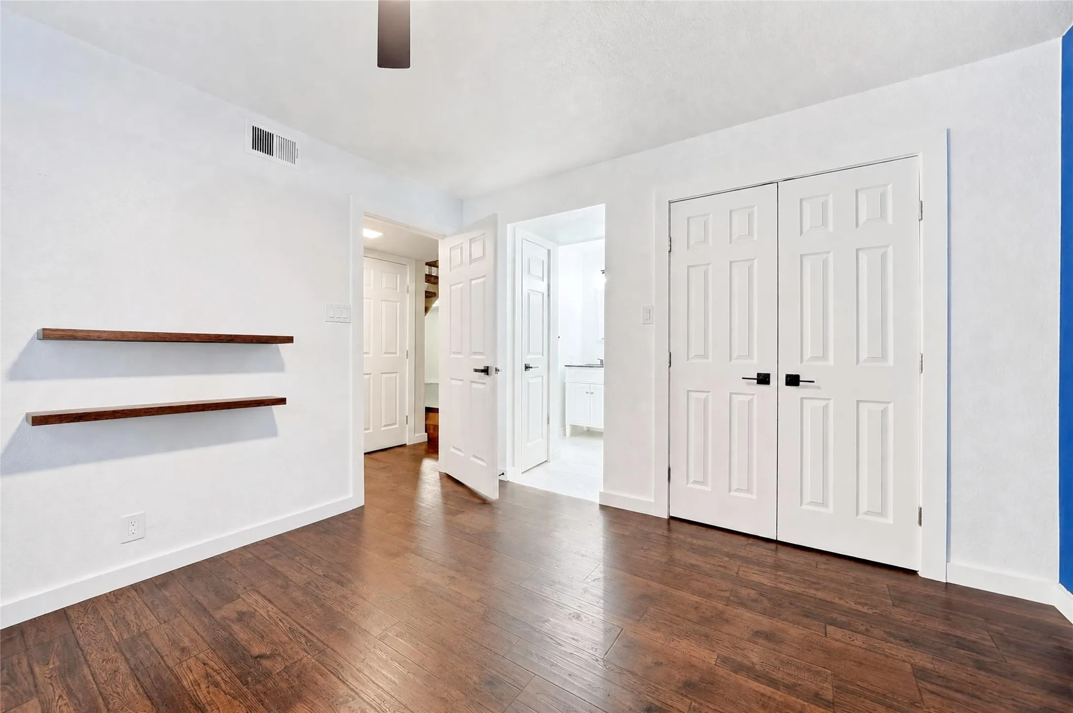Condominium For Rent in Rockwall County , 1232 Signal Ridge Place, Rockwall, Texas 75032, 3 Bedroom, 3 Bathroom, Garage spaces, 1,825 Sqft, built in 1985, mls#21358242, Real Estate Agent in Rockwall, Homes For Rent in Rockwall county, Homes For Rent in Rockwall, Realtor in Rockwall Texas, Real Estate Brokerage Independent Realty Texas, Luminita Cordes Realtor