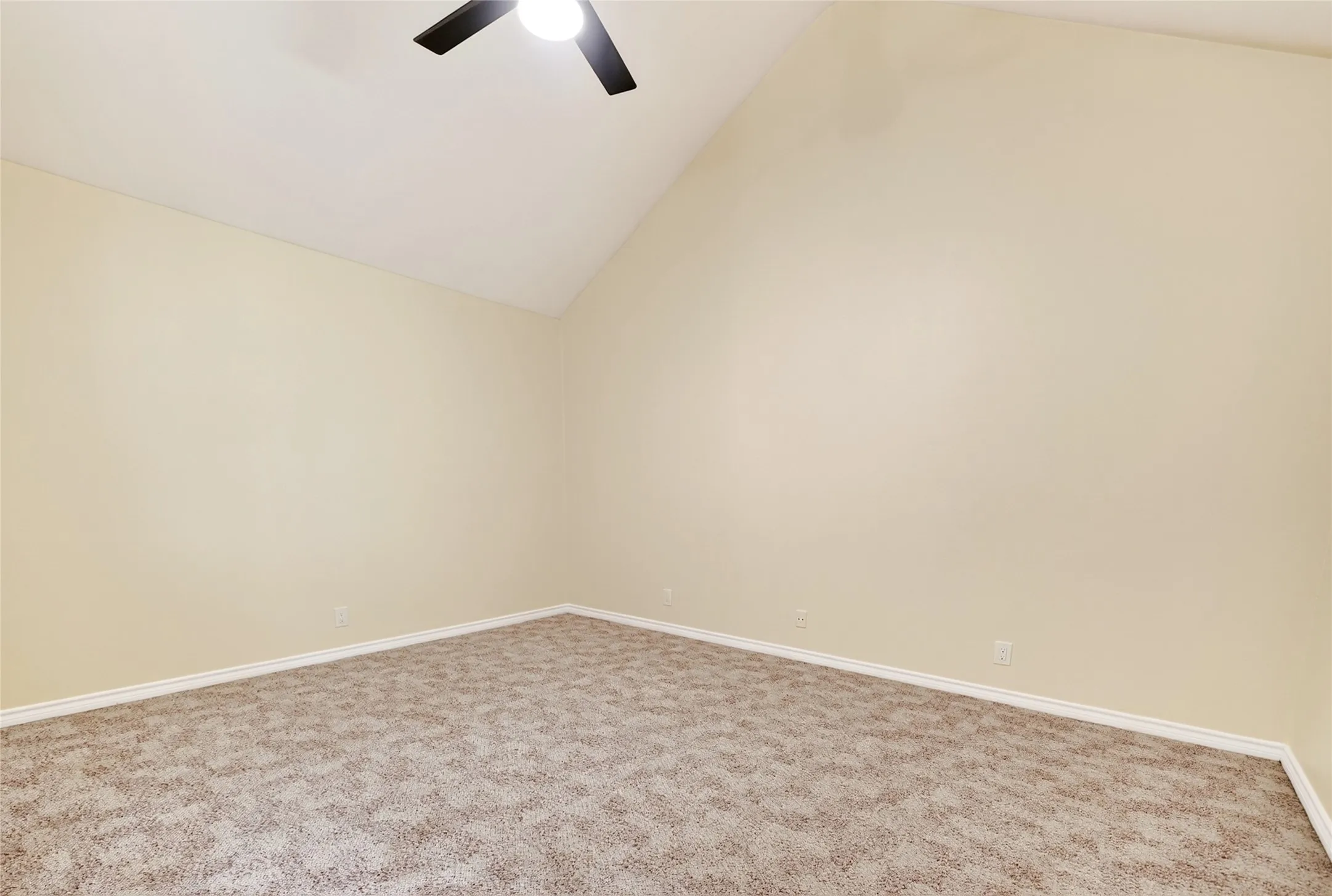 Upstairs Gameroom / Living Space