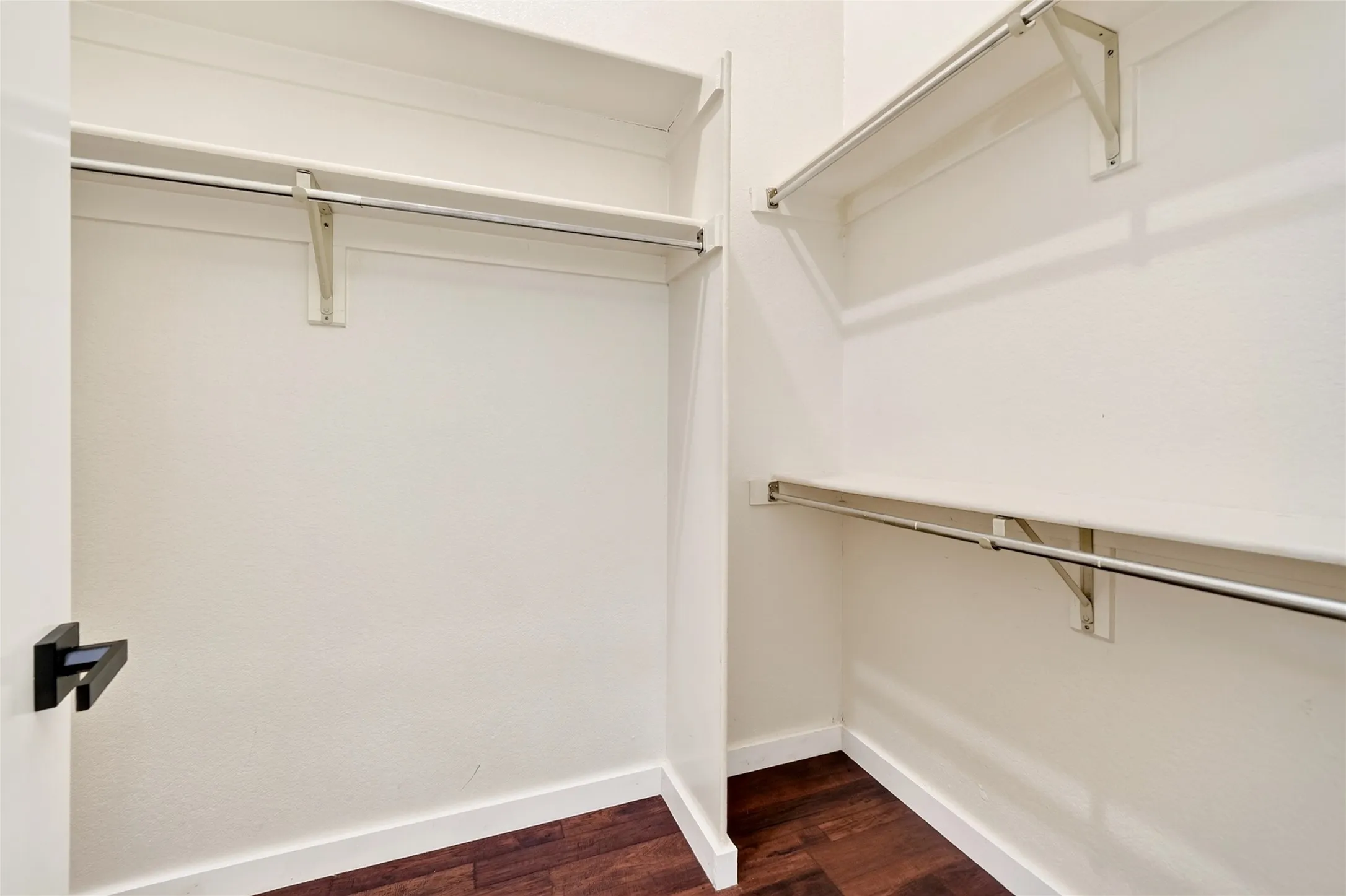 Walking closet