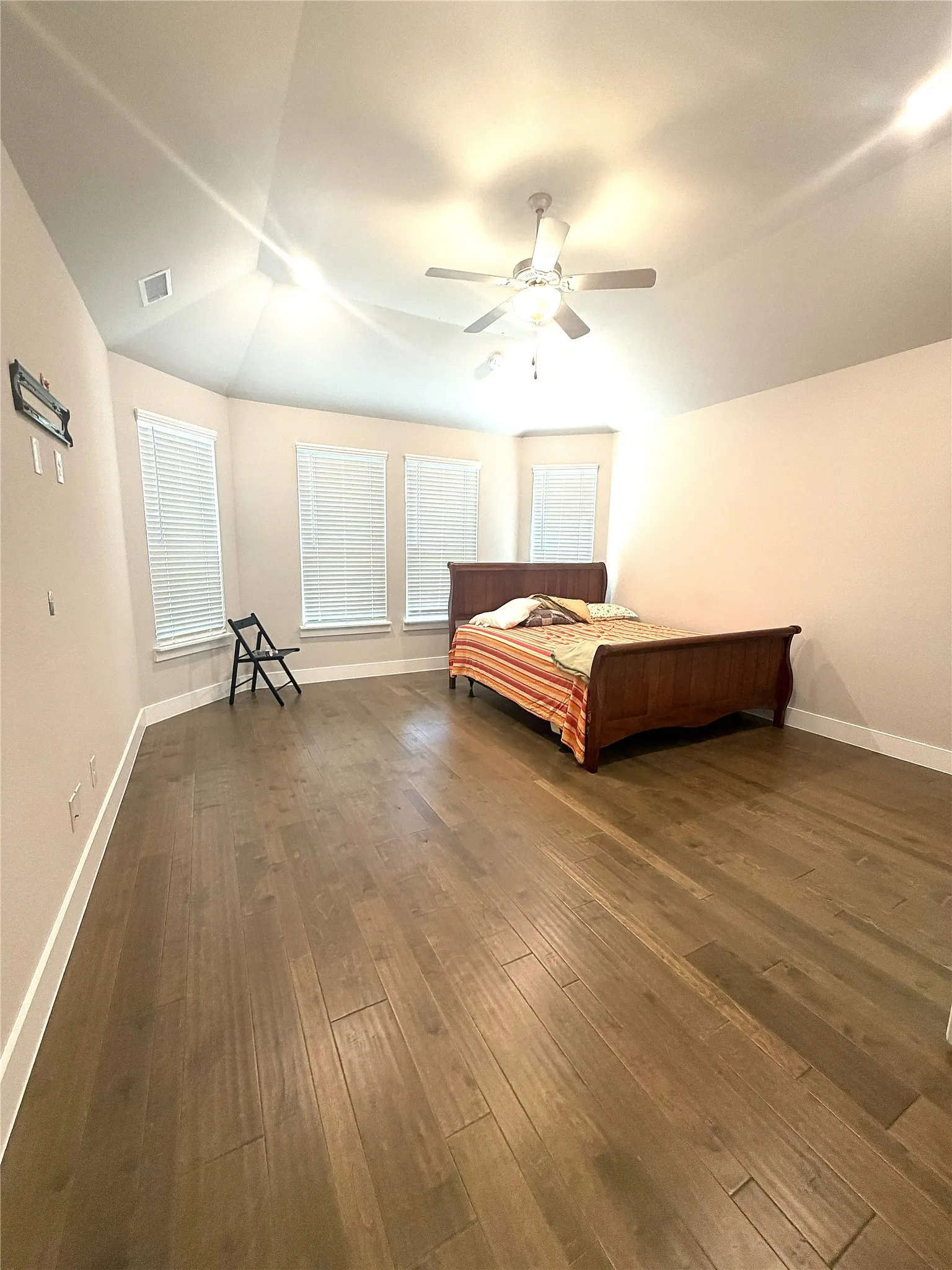 Single Family Residence For Rent in Denton County , 1117 Huckleberry Street, Northlake, Texas 76226, 5 Bedroom, 5 Bathroom, 2 Garage spaces, 3,864 Sqft, built in 2021, mls#21365837, Real Estate Agent in Northlake, Homes For Rent in Denton county, Homes For Rent in Northlake, Realtor in Northlake Texas, Real Estate Brokerage Independent Realty Texas, Luminita Cordes Realtor