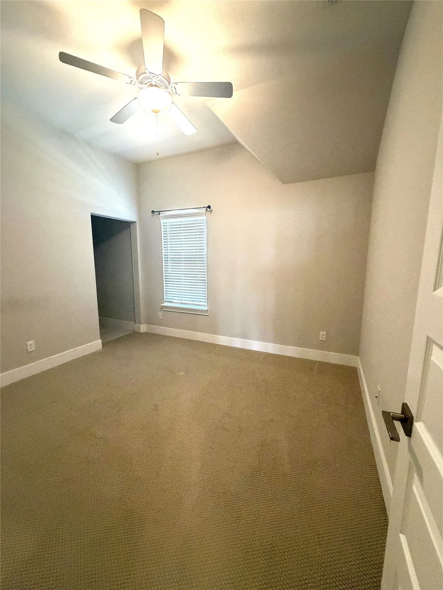 Single Family Residence For Rent in Denton County , 1117 Huckleberry Street, Northlake, Texas 76226, 5 Bedroom, 5 Bathroom, 2 Garage spaces, 3,864 Sqft, built in 2021, mls#21365837, Real Estate Agent in Northlake, Homes For Rent in Denton county, Homes For Rent in Northlake, Realtor in Northlake Texas, Real Estate Brokerage Independent Realty Texas, Luminita Cordes Realtor