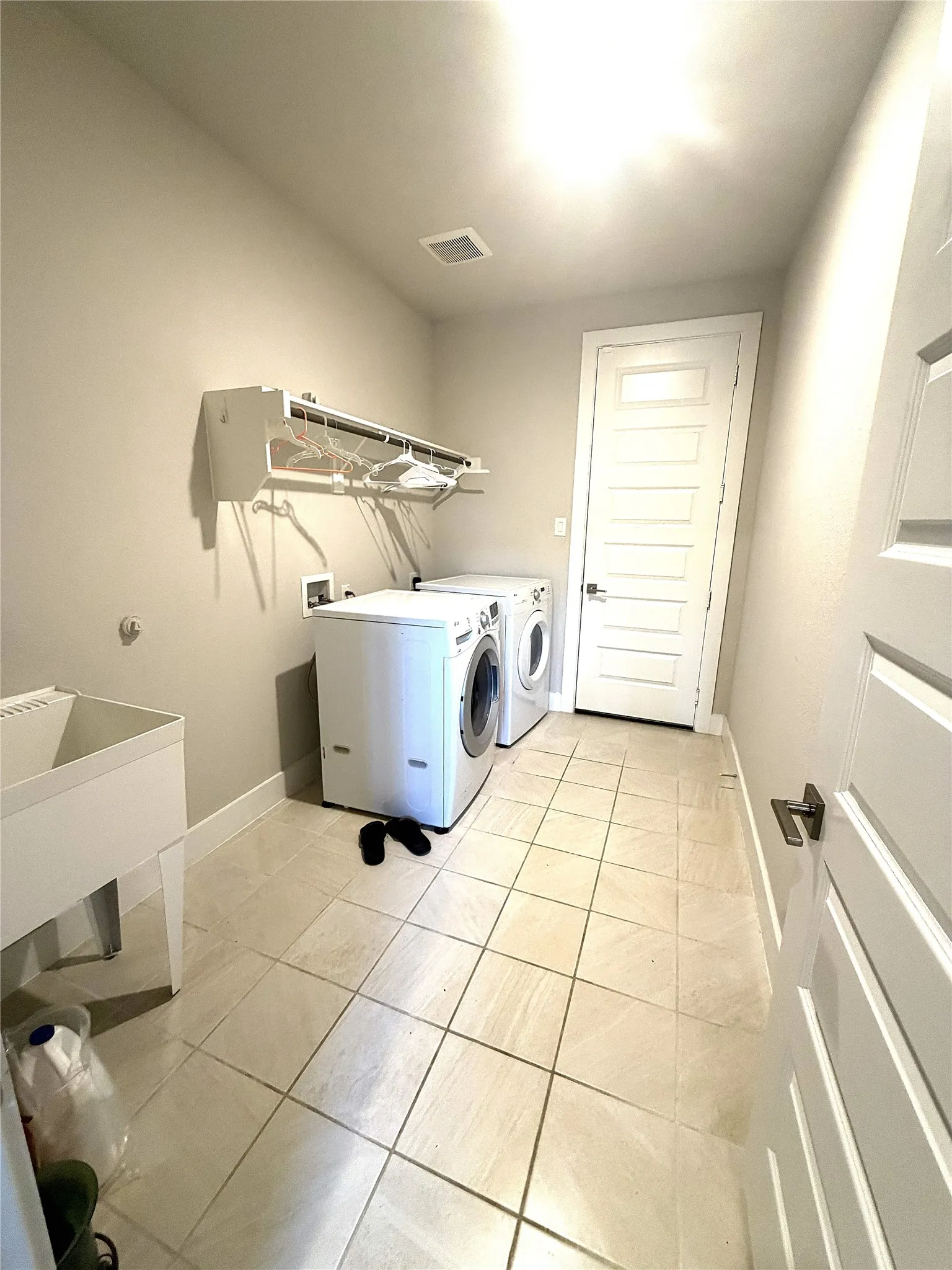 Single Family Residence For Rent in Denton County , 1117 Huckleberry Street, Northlake, Texas 76226, 5 Bedroom, 5 Bathroom, 2 Garage spaces, 3,864 Sqft, built in 2021, mls#21365837, Real Estate Agent in Northlake, Homes For Rent in Denton county, Homes For Rent in Northlake, Realtor in Northlake Texas, Real Estate Brokerage Independent Realty Texas, Luminita Cordes Realtor
