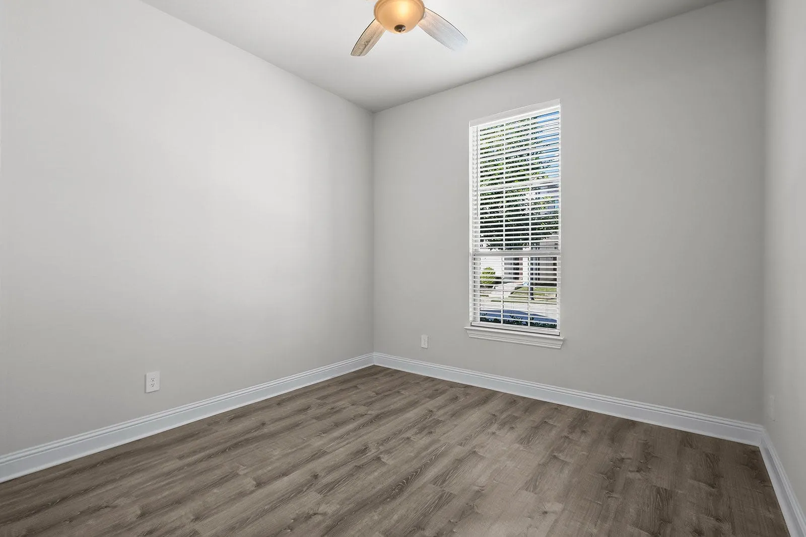 Single Family Residence For Rent in Denton County , 708 Waterbrook Parkway, Argyle, Texas 76226, 3 Bedroom, 2 Bathroom, 2 Garage spaces, 1,848 Sqft, built in 2021, mls#21365813, Real Estate Agent in Argyle, Homes For Rent in Denton county, Homes For Rent in Argyle, Realtor in Argyle Texas, Real Estate Brokerage Independent Realty Texas, Luminita Cordes Realtor