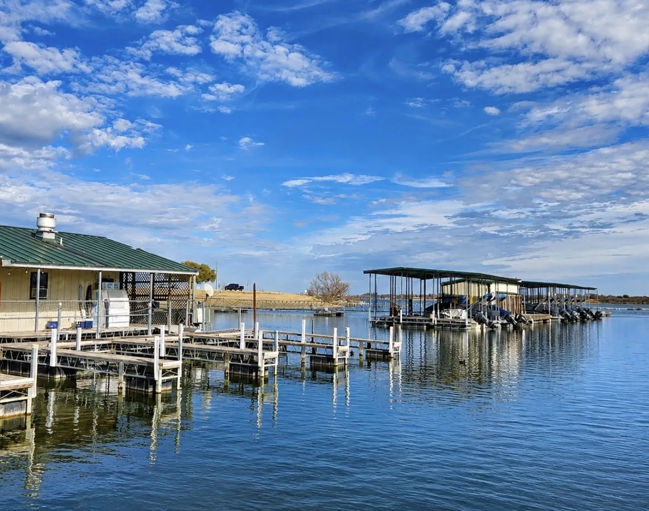 LAKE NEARBY