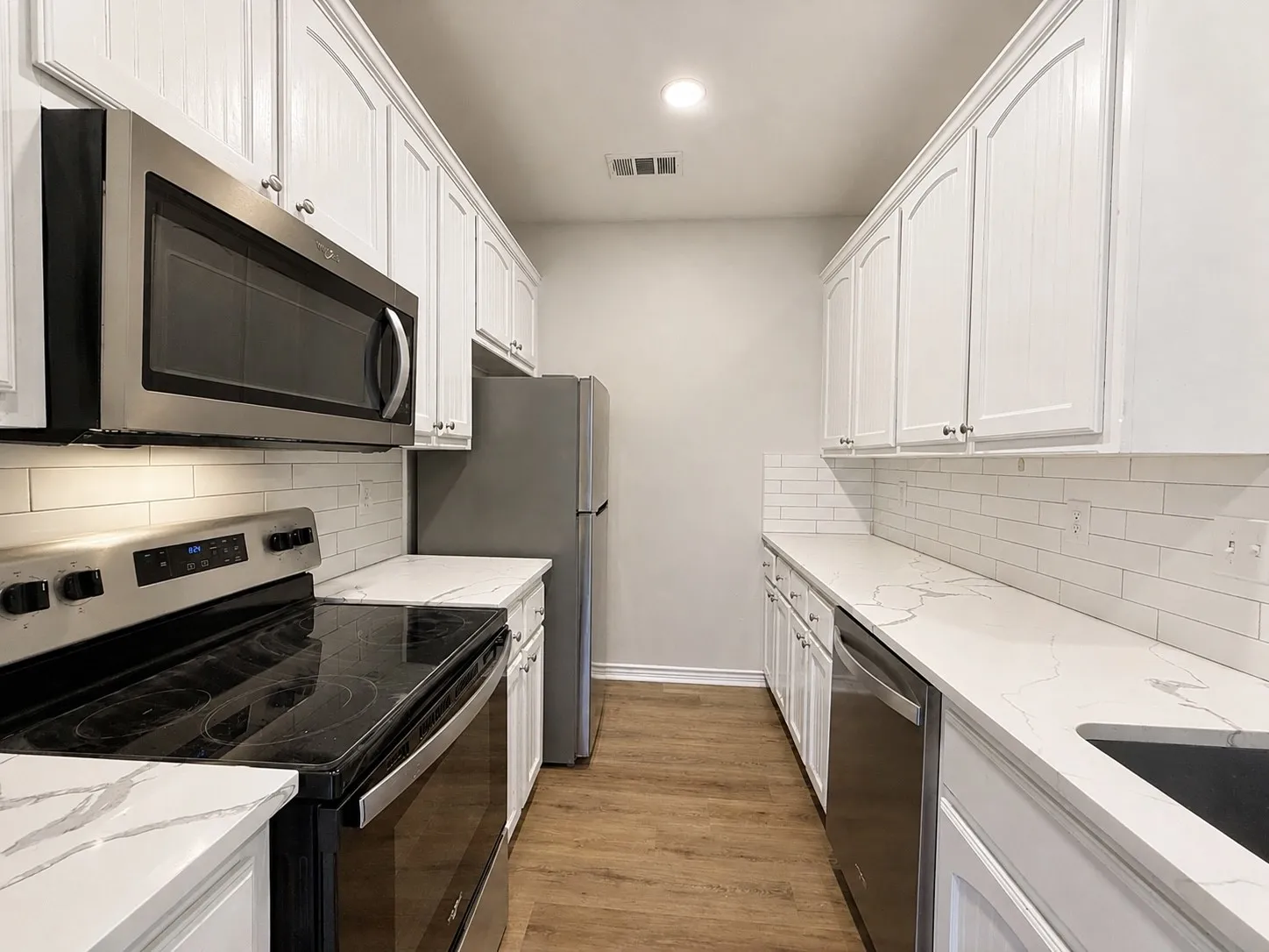 Townhouse For Sale in Collin County , 2159 Colby Lane, Wylie, Texas 75098, 3 Bedroom, 3 Bathroom, 1 Garage spaces, 1,700 Sqft, built in 2007, mls#21365839, Real Estate Agent in Wylie, Homes For Sale in Collin county, Homes For Sale in Wylie, Realtor in Wylie Texas, Real Estate Brokerage Independent Realty Texas, Luminita Cordes Realtor