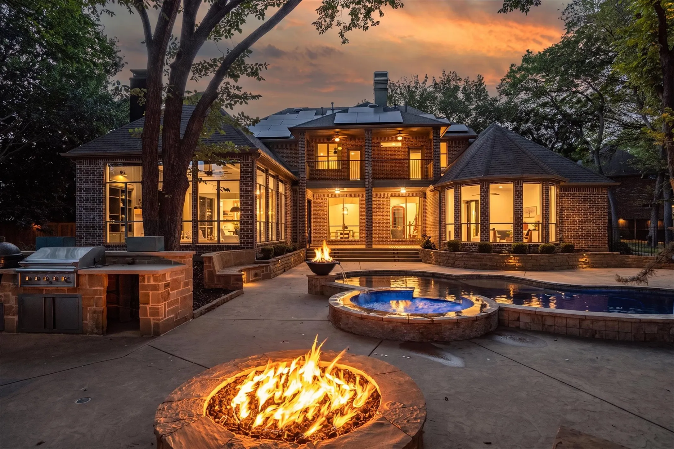 Single Family Residence For Sale in Denton County , 3701 Samuel Court, Flower Mound, Texas 75028, 5 Bedroom, 6 Bathroom, 3 Garage spaces, 5,360 Sqft, built in 2001, mls#21361545, Real Estate Agent in Flower Mound, Homes For Sale in Denton county, Homes For Sale in Flower Mound, Realtor in Flower Mound Texas, Real Estate Brokerage Independent Realty Texas, Luminita Cordes Realtor