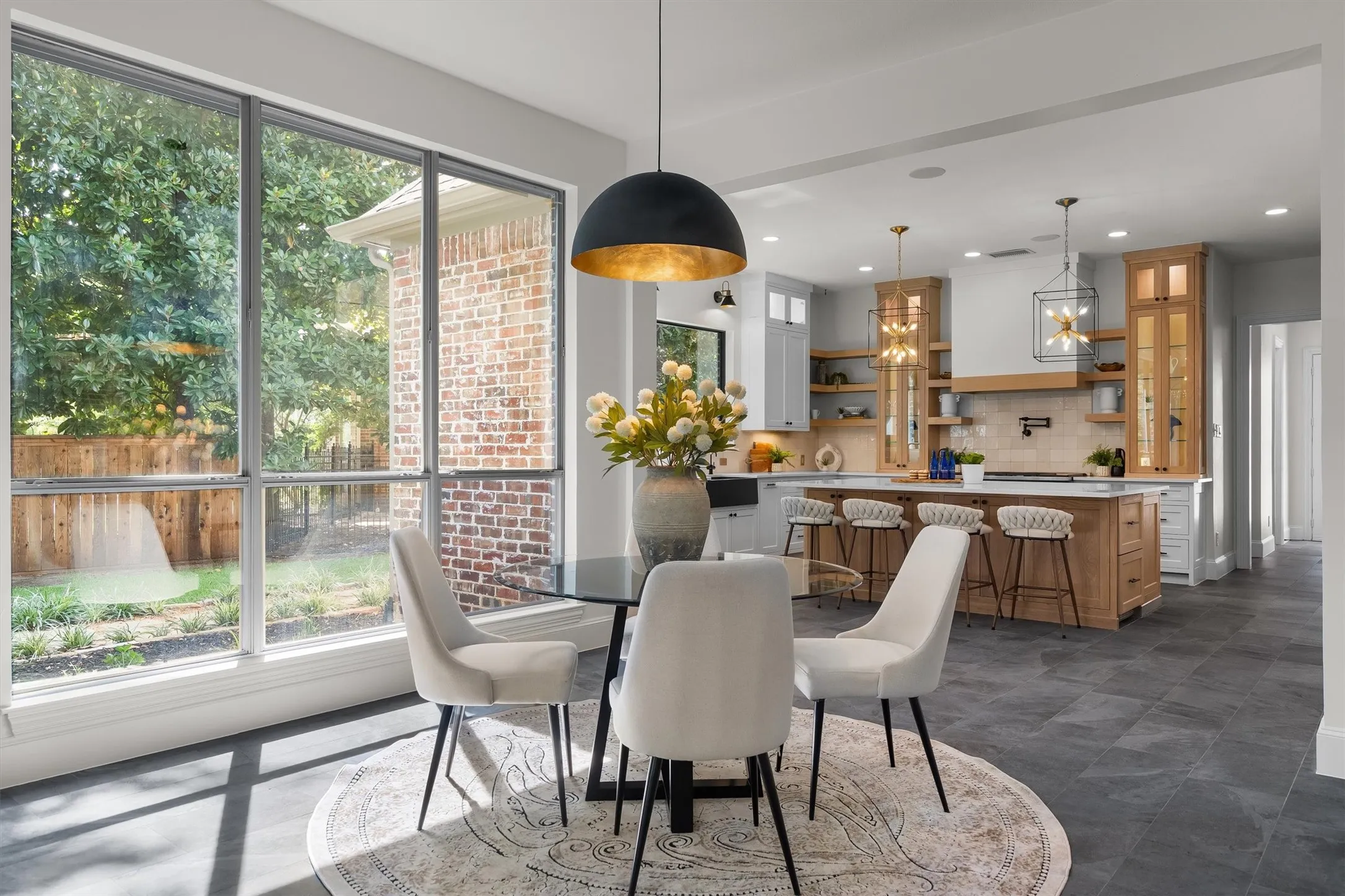 Single Family Residence For Sale in Denton County , 3701 Samuel Court, Flower Mound, Texas 75028, 5 Bedroom, 6 Bathroom, 3 Garage spaces, 5,360 Sqft, built in 2001, mls#21361545, Real Estate Agent in Flower Mound, Homes For Sale in Denton county, Homes For Sale in Flower Mound, Realtor in Flower Mound Texas, Real Estate Brokerage Independent Realty Texas, Luminita Cordes Realtor
