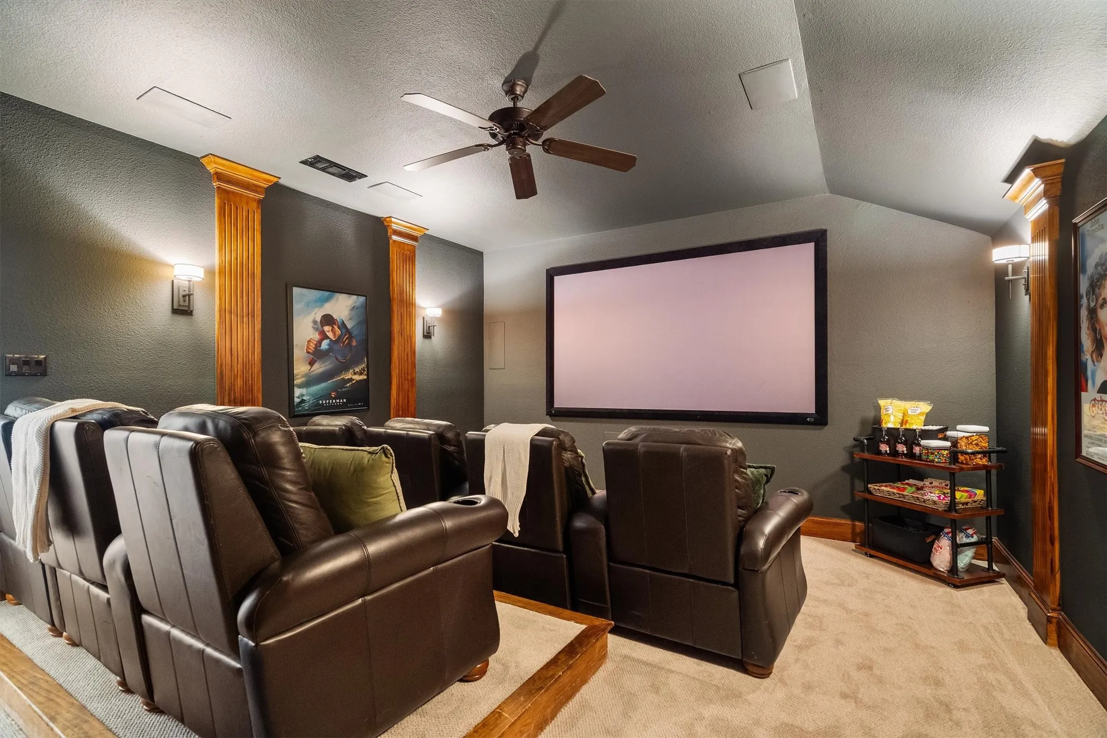 Single Family Residence For Sale in Denton County , 3701 Samuel Court, Flower Mound, Texas 75028, 5 Bedroom, 6 Bathroom, 3 Garage spaces, 5,360 Sqft, built in 2001, mls#21361545, Real Estate Agent in Flower Mound, Homes For Sale in Denton county, Homes For Sale in Flower Mound, Realtor in Flower Mound Texas, Real Estate Brokerage Independent Realty Texas, Luminita Cordes Realtor