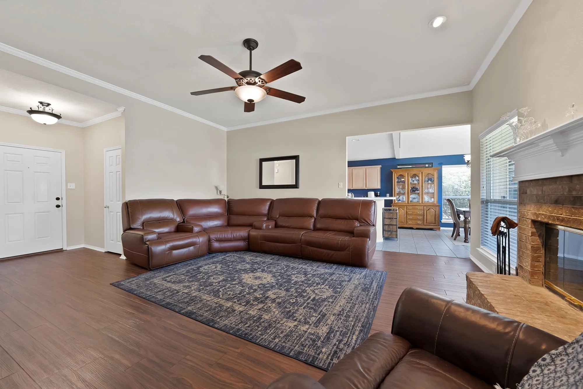 Single Family Residence For Sale in Parker County , 2209 Quail Ridge Drive, Weatherford, Texas 76087, 3 Bedroom, 2 Bathroom, 2 Garage spaces, 1,607 Sqft, built in 2002, mls#21362099, Real Estate Agent in Weatherford, Homes For Sale in Parker county, Homes For Sale in Weatherford, Realtor in Weatherford Texas, Real Estate Brokerage Independent Realty Texas, Luminita Cordes Realtor