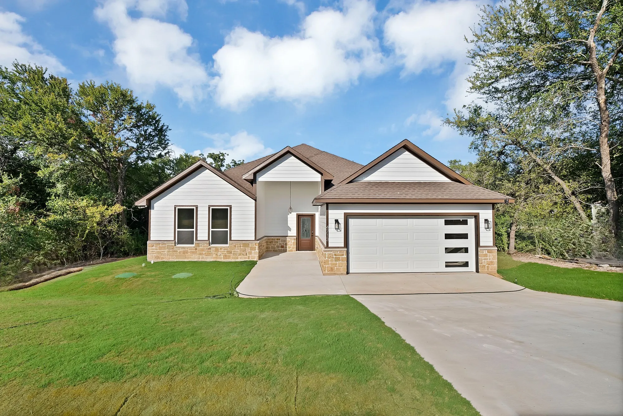 Single Family Residence For Sale in Hood County , 4713 Llano Street, Granbury, Texas 76048, 4 Bedroom, 2 Bathroom, 2 Garage spaces, 1,811 Sqft, built in 2026, Price $315,000, mls#21365853, Real Estate Agent in Granbury, Homes For Sale in Hood county, Homes For Sale in Granbury, Realtor in Granbury Texas, Real Estate Brokerage Independent Realty Texas, Luminita Cordes Realtor