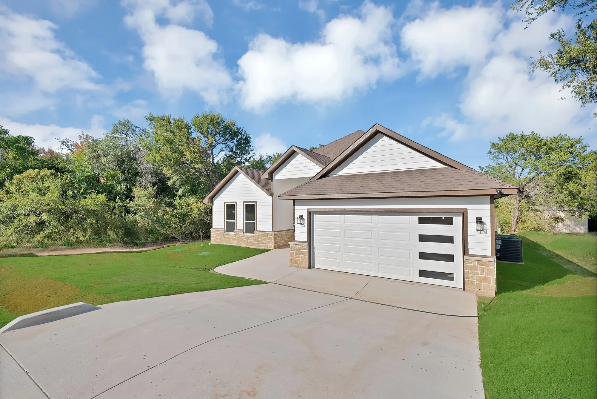 Single Family Residence For Sale in Hood County , 4713 Llano Street, Granbury, Texas 76048, 4 Bedroom, 2 Bathroom, 2 Garage spaces, 1,811 Sqft, built in 2026, Price $315,000, mls#21365853, Real Estate Agent in Granbury, Homes For Sale in Hood county, Homes For Sale in Granbury, Realtor in Granbury Texas, Real Estate Brokerage Independent Realty Texas, Luminita Cordes Realtor