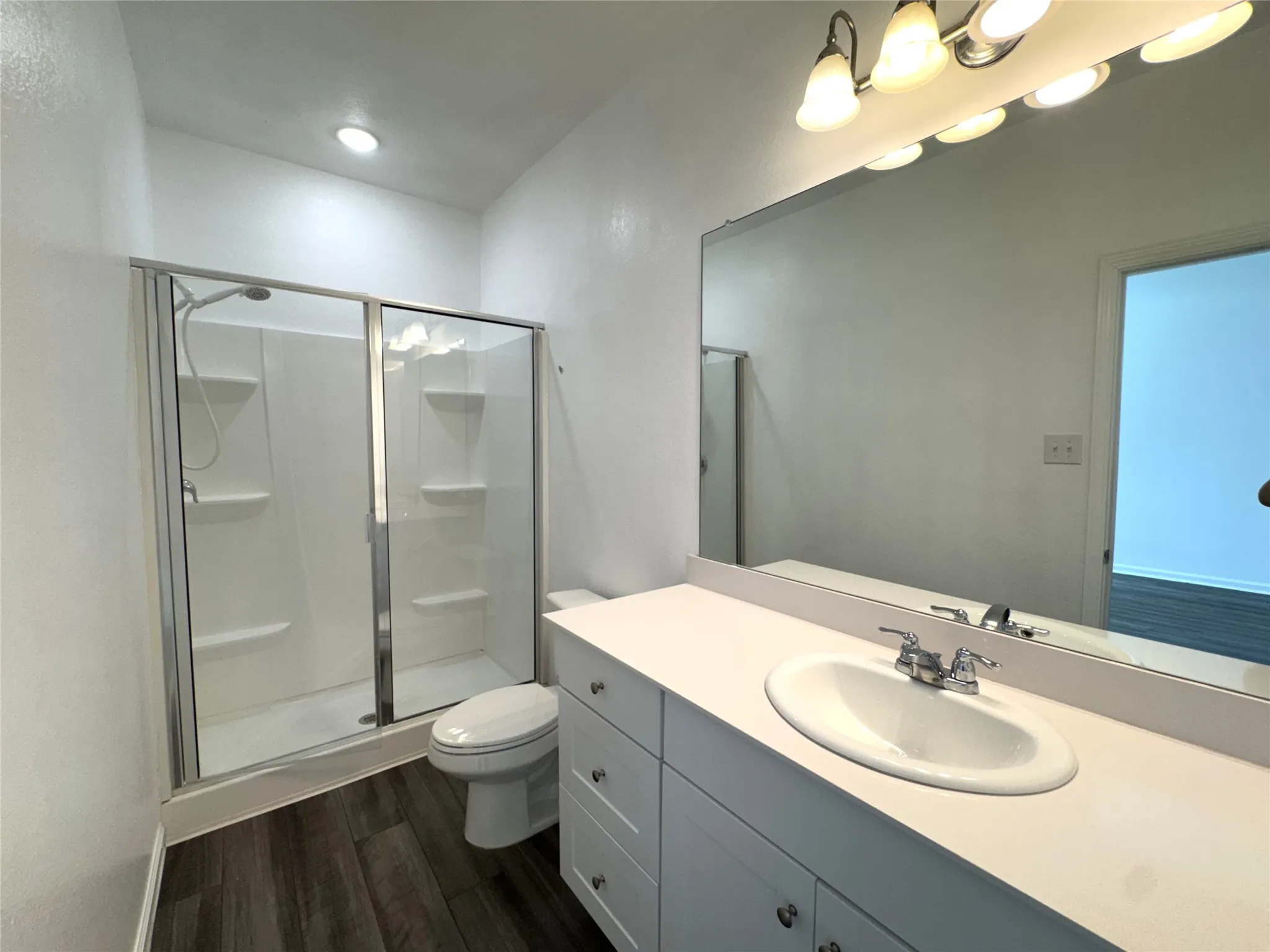 Single Family Residence For Rent in Kaufman County , 6417 Bishop, Forney, Texas 75126, 3 Bedroom, 2 Bathroom, 2 Garage spaces, 1,412 Sqft, built in 2021, mls#21365648, Real Estate Agent in Forney, Homes For Rent in Kaufman county, Homes For Rent in Forney, Realtor in Forney Texas, Real Estate Brokerage Independent Realty Texas, Luminita Cordes Realtor