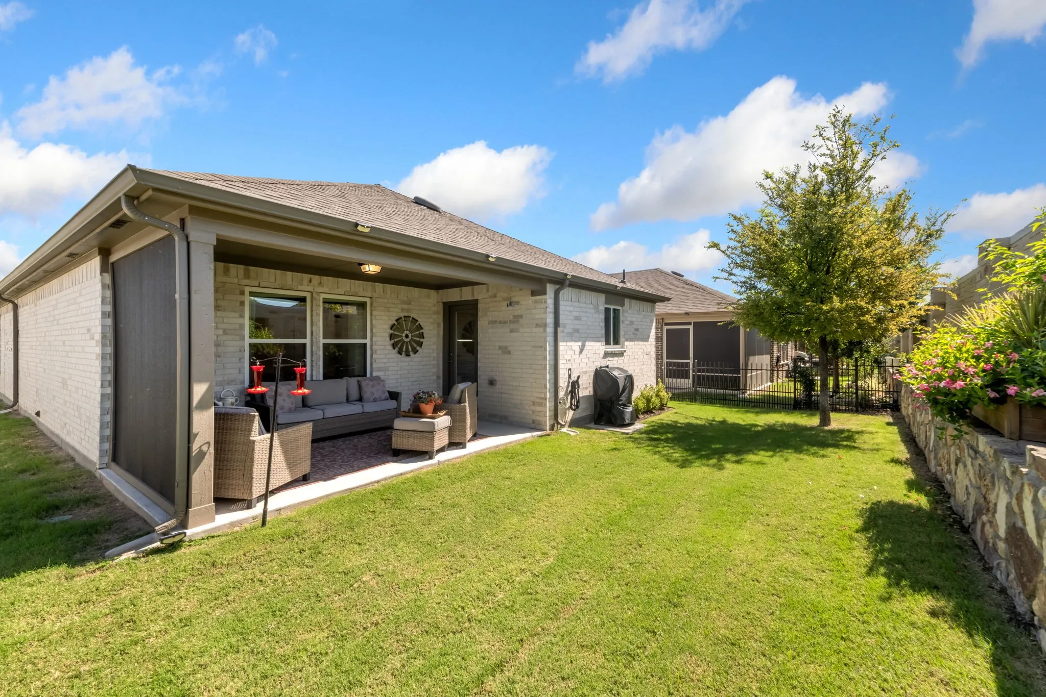 Single Family Residence For Sale in Collin County , 108 Sleepy Willow Lane, Mc Kinney, Texas 75071, 2 Bedroom, 2 Bathroom, 2 Garage spaces, 1,485 Sqft, built in 2022, mls#21365450, Real Estate Agent in Mc Kinney, Homes For Sale in Collin county, Homes For Sale in Mc Kinney, Realtor in Mc Kinney Texas, Real Estate Brokerage Independent Realty Texas, Luminita Cordes Realtor