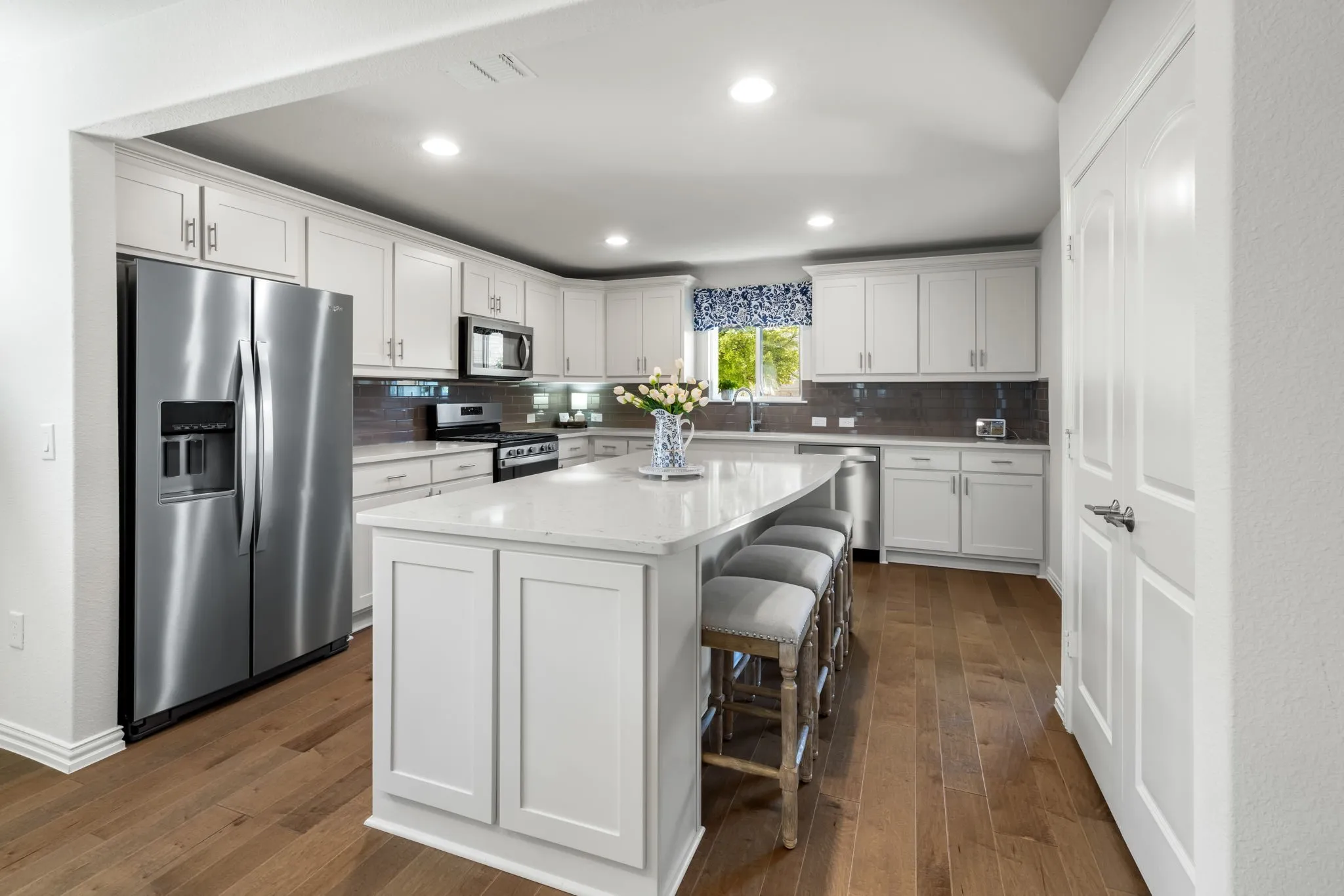 Single Family Residence For Sale in Collin County , 108 Sleepy Willow Lane, Mc Kinney, Texas 75071, 2 Bedroom, 2 Bathroom, 2 Garage spaces, 1,485 Sqft, built in 2022, mls#21365450, Real Estate Agent in Mc Kinney, Homes For Sale in Collin county, Homes For Sale in Mc Kinney, Realtor in Mc Kinney Texas, Real Estate Brokerage Independent Realty Texas, Luminita Cordes Realtor