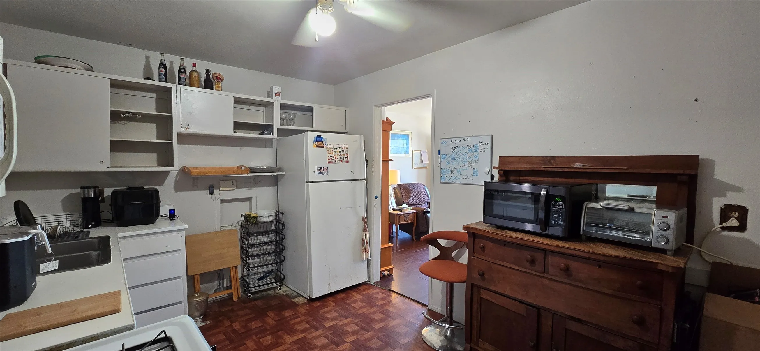 Single Family Residence For Sale in Dallas County , 2349 Talco Drive, Dallas, Texas 75241, 3 Bedroom, 1 Bathroom, 1 Garage spaces, 966 Sqft, built in 1959, mls#21365858, Real Estate Agent in Dallas, Homes For Sale in Dallas county, Homes For Sale in Dallas, Realtor in Dallas Texas, Real Estate Brokerage Independent Realty Texas, Luminita Cordes Realtor
