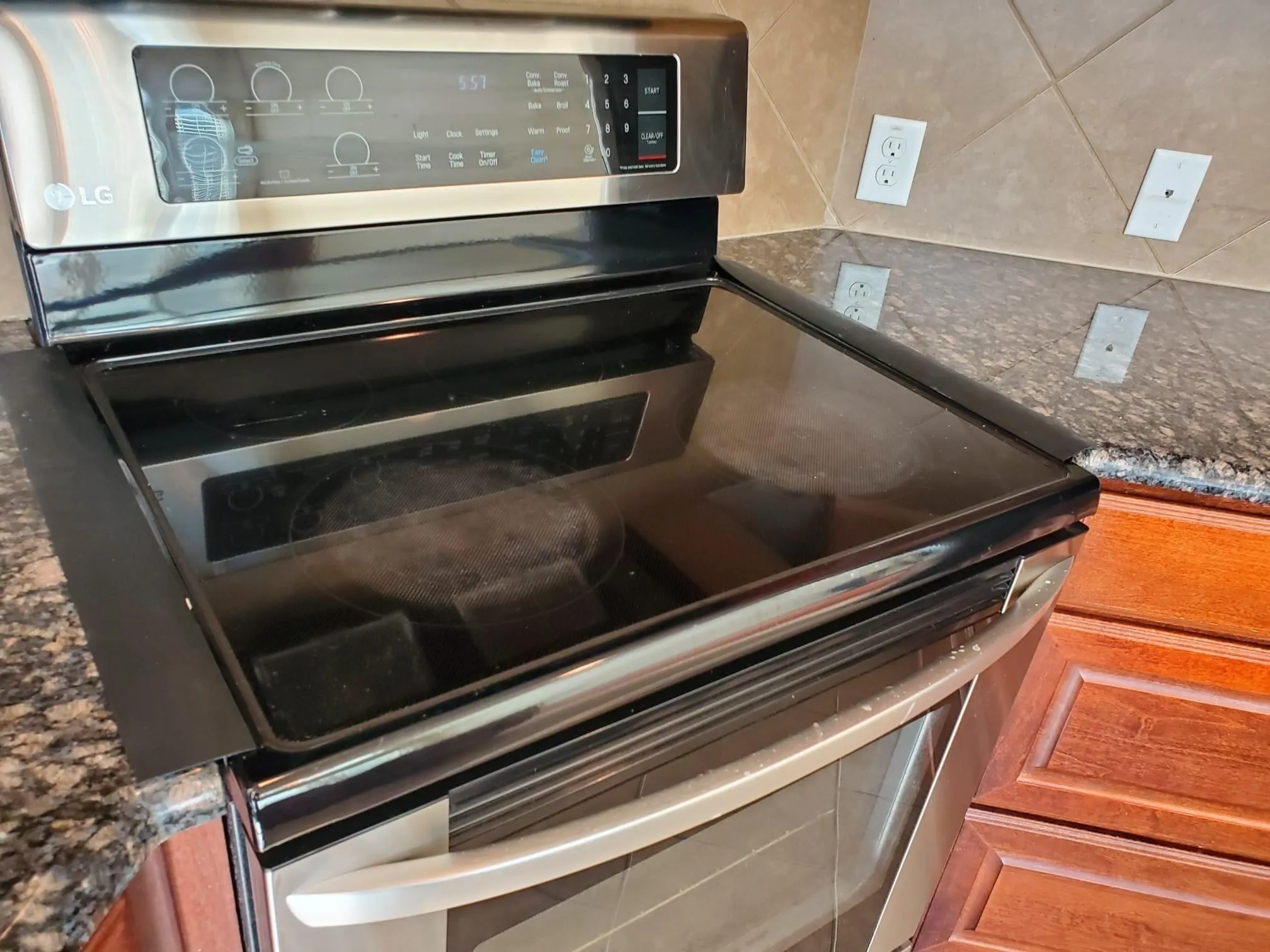 Townhouse For Rent in Dallas County , 4171 Florence Drive, Irving, Texas 75038, 3 Bedroom, 3 Bathroom, 2 Garage spaces, 1,960 Sqft, built in 2012, mls#21365869, Real Estate Agent in Irving, Homes For Rent in Dallas county, Homes For Rent in Irving, Realtor in Irving Texas, Real Estate Brokerage Independent Realty Texas, Luminita Cordes Realtor