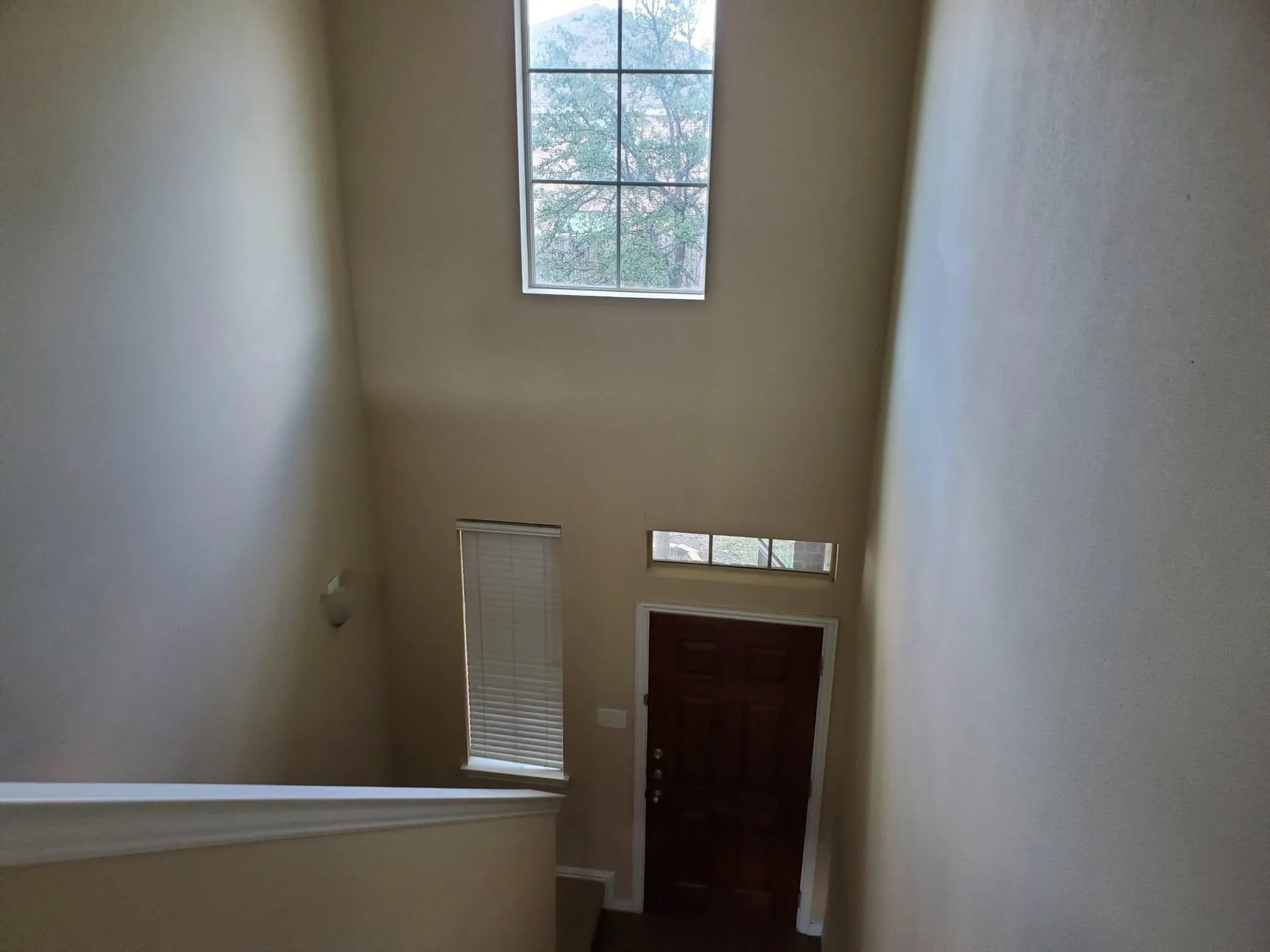 Townhouse For Rent in Dallas County , 4171 Florence Drive, Irving, Texas 75038, 3 Bedroom, 3 Bathroom, 2 Garage spaces, 1,960 Sqft, built in 2012, mls#21365869, Real Estate Agent in Irving, Homes For Rent in Dallas county, Homes For Rent in Irving, Realtor in Irving Texas, Real Estate Brokerage Independent Realty Texas, Luminita Cordes Realtor