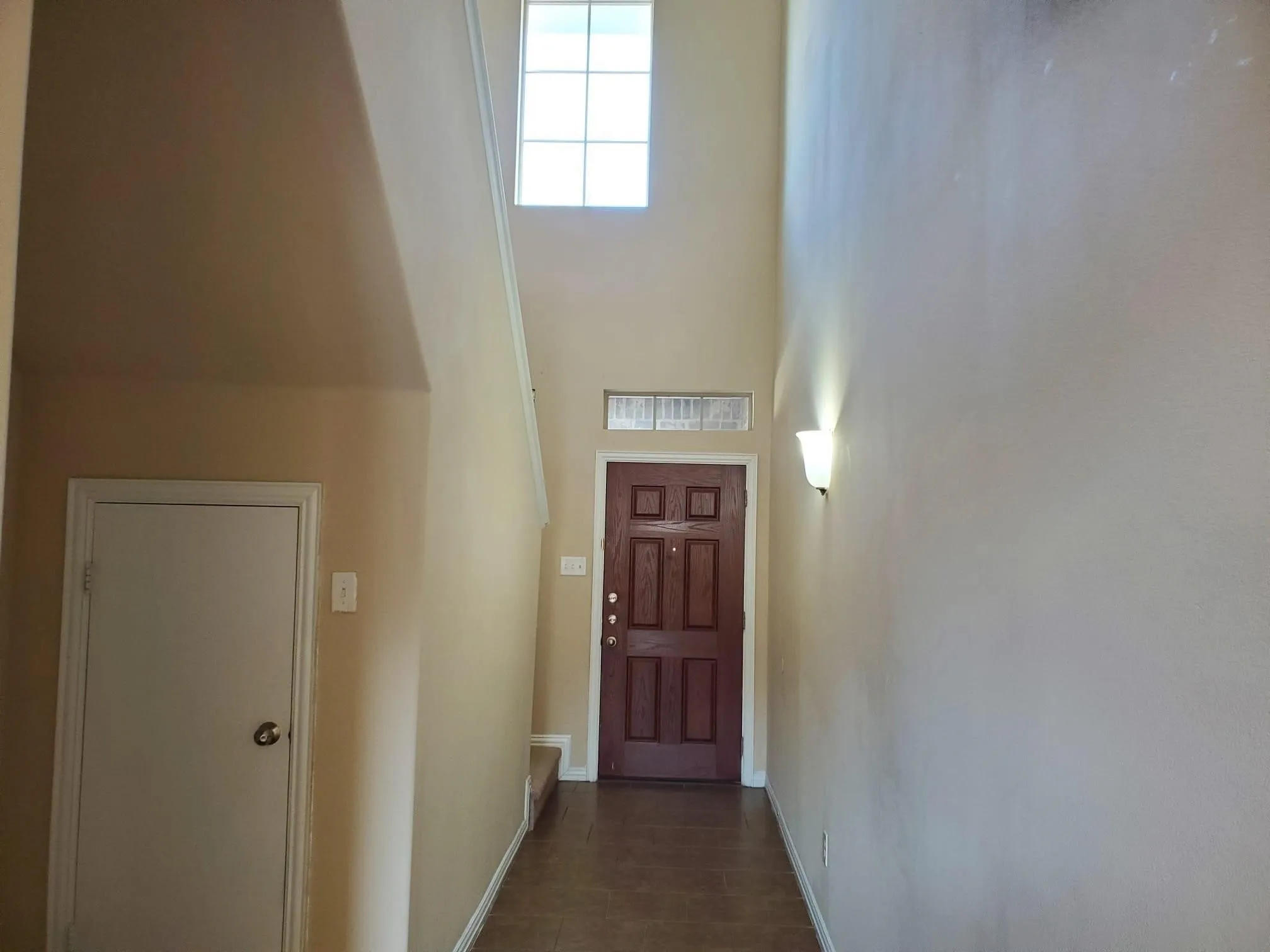 Townhouse For Rent in Dallas County , 4171 Florence Drive, Irving, Texas 75038, 3 Bedroom, 3 Bathroom, 2 Garage spaces, 1,960 Sqft, built in 2012, mls#21365869, Real Estate Agent in Irving, Homes For Rent in Dallas county, Homes For Rent in Irving, Realtor in Irving Texas, Real Estate Brokerage Independent Realty Texas, Luminita Cordes Realtor