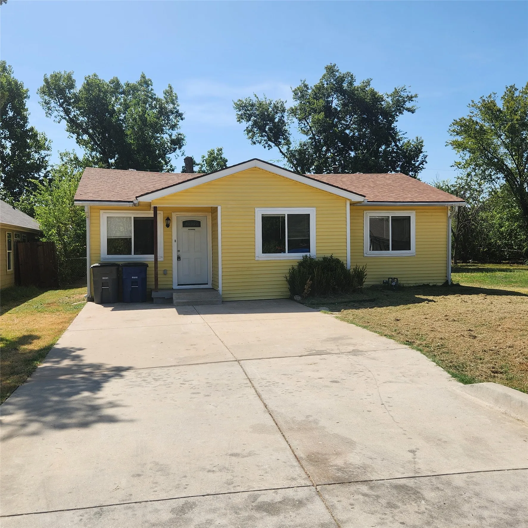 Single Family Residence For Sale in Dallas County , 6028 Billingsley Street, Sachse, Texas 75048, 3 Bedroom, 1 Bathroom, Garage spaces, 1,165 Sqft, built in 1961, mls#21365870, Real Estate Agent in Sachse, Homes For Sale in Dallas county, Homes For Sale in Sachse, Realtor in Sachse Texas, Real Estate Brokerage Independent Realty Texas, Luminita Cordes Realtor