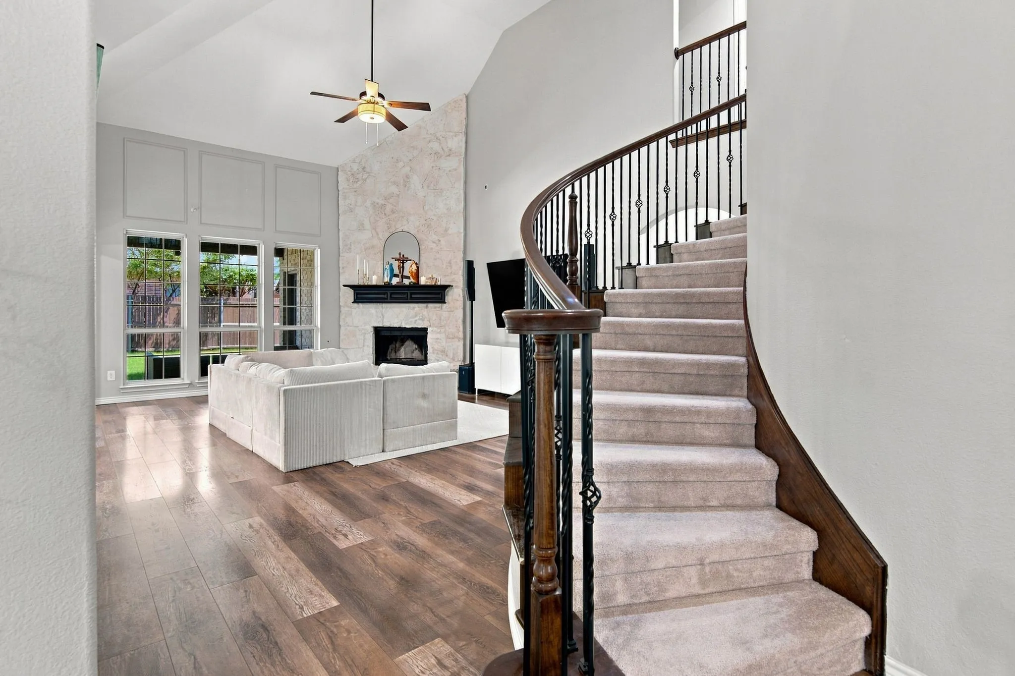 Single Family Residence For Sale in Tarrant County , 1421 Soaptree Lane, Fort Worth, Texas 76177, 6 Bedroom, 4 Bathroom, 2 Garage spaces, 3,830 Sqft, built in 2012, mls#21365694, Real Estate Agent in Fort Worth, Homes For Sale in Tarrant county, Homes For Sale in Fort Worth, Realtor in Fort Worth Texas, Real Estate Brokerage Independent Realty Texas, Luminita Cordes Realtor