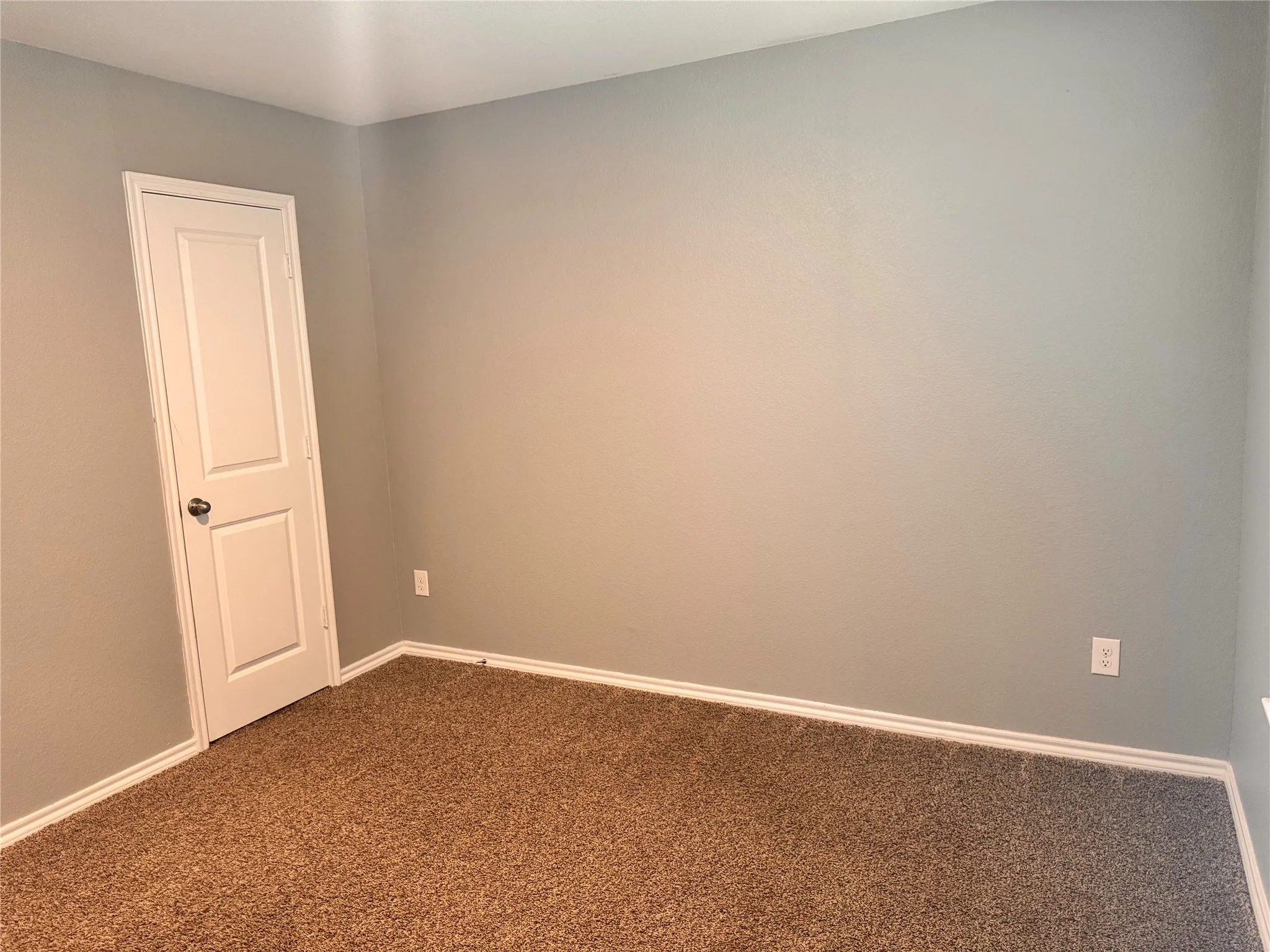 Single Family Residence For Rent in Hunt County , 2900 Buttonbush Drive, Royse City, Texas 75189, 4 Bedroom, 2 Bathroom, 2 Garage spaces, 1,924 Sqft, built in 2021, mls#21365881, Real Estate Agent in Royse City, Homes For Rent in Hunt county, Homes For Rent in Royse City, Realtor in Royse City Texas, Real Estate Brokerage Independent Realty Texas, Luminita Cordes Realtor