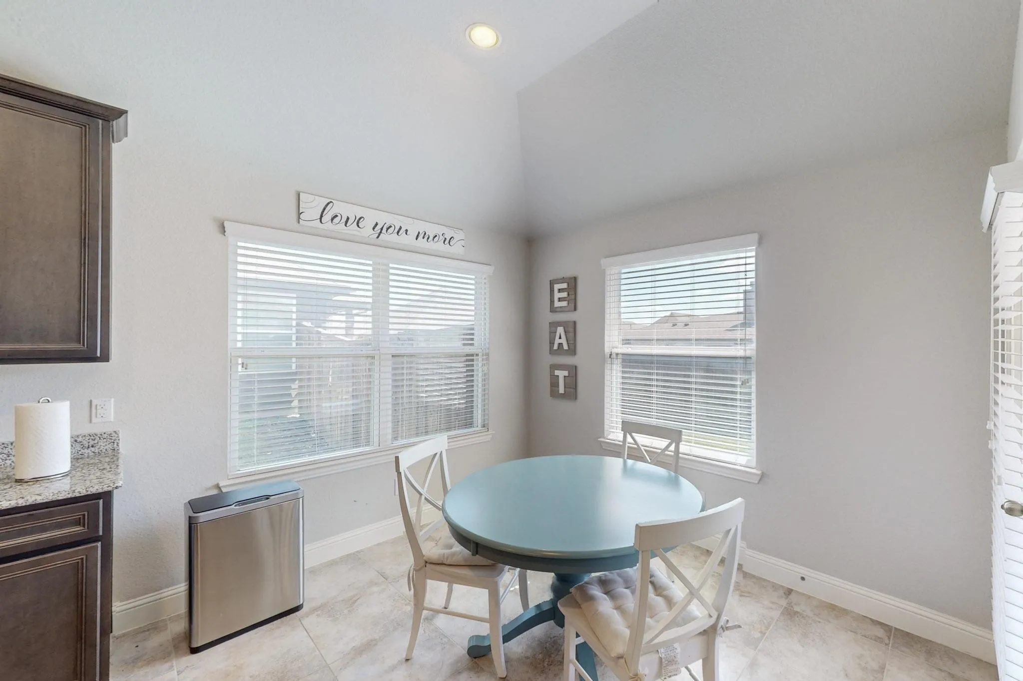 Single Family Residence For Sale in Rockwall County , 521 Hunt Farms Road, Fate, Texas 75189, 4 Bedroom, 4 Bathroom, 2 Garage spaces, 2,818 Sqft, built in 2016, Price $399,900, mls#21364712, Real Estate Agent in Fate, Homes For Sale in Rockwall county, Homes For Sale in Fate, Realtor in Fate Texas, Real Estate Brokerage Independent Realty Texas, Luminita Cordes Realtor