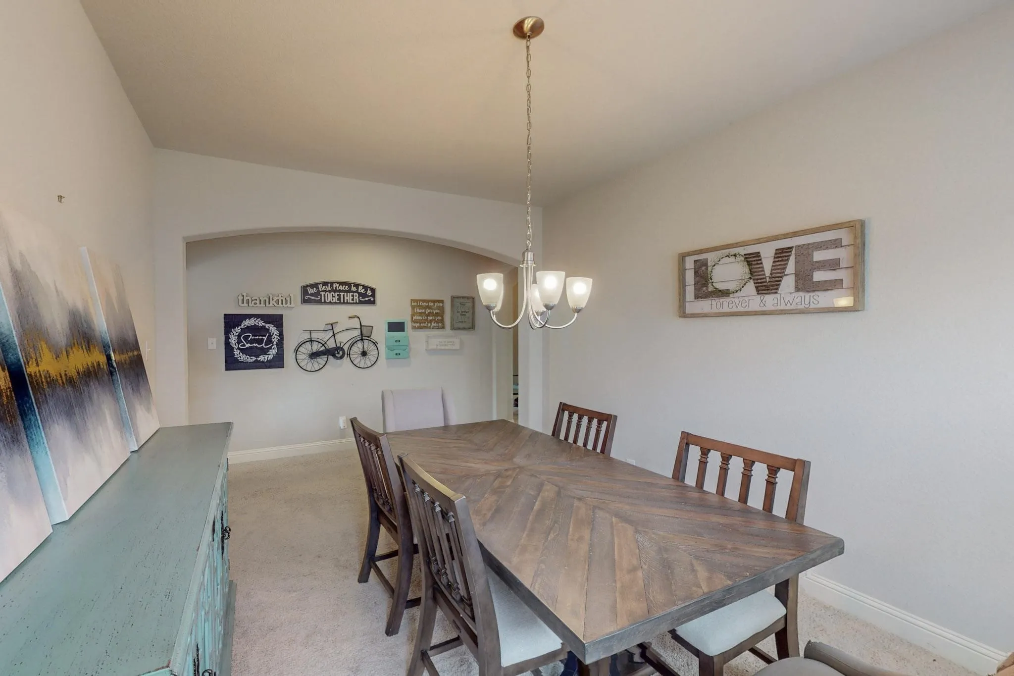 Single Family Residence For Sale in Rockwall County , 521 Hunt Farms Road, Fate, Texas 75189, 4 Bedroom, 4 Bathroom, 2 Garage spaces, 2,818 Sqft, built in 2016, Price $399,900, mls#21364712, Real Estate Agent in Fate, Homes For Sale in Rockwall county, Homes For Sale in Fate, Realtor in Fate Texas, Real Estate Brokerage Independent Realty Texas, Luminita Cordes Realtor