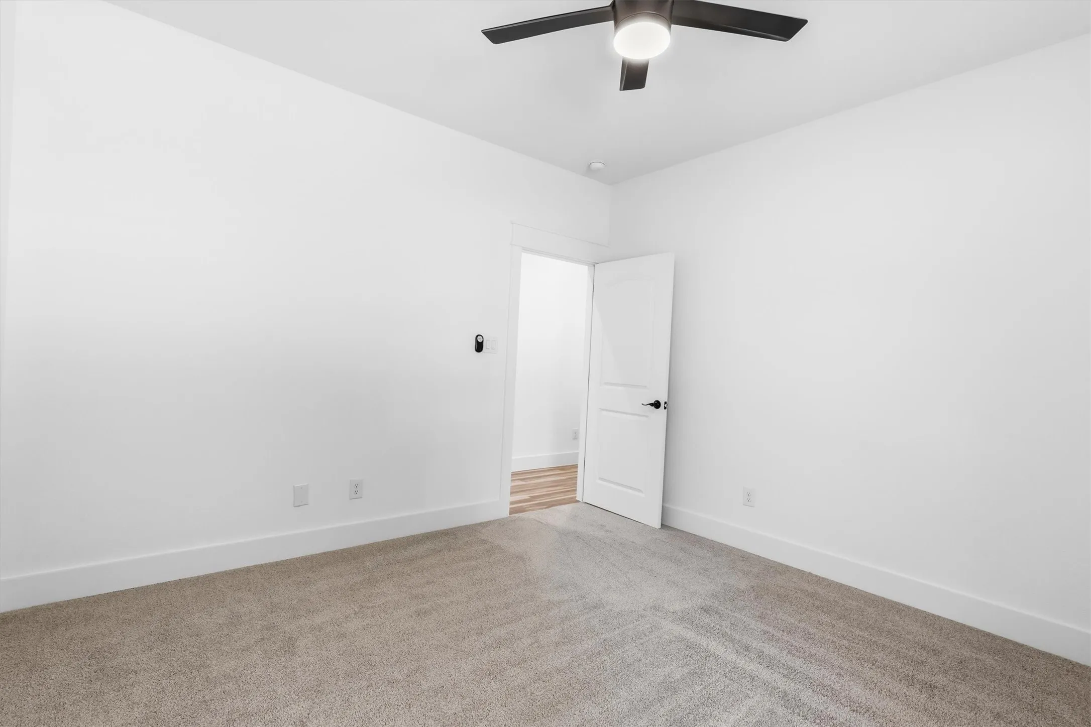 Guest bedroom 3 with carpeting
