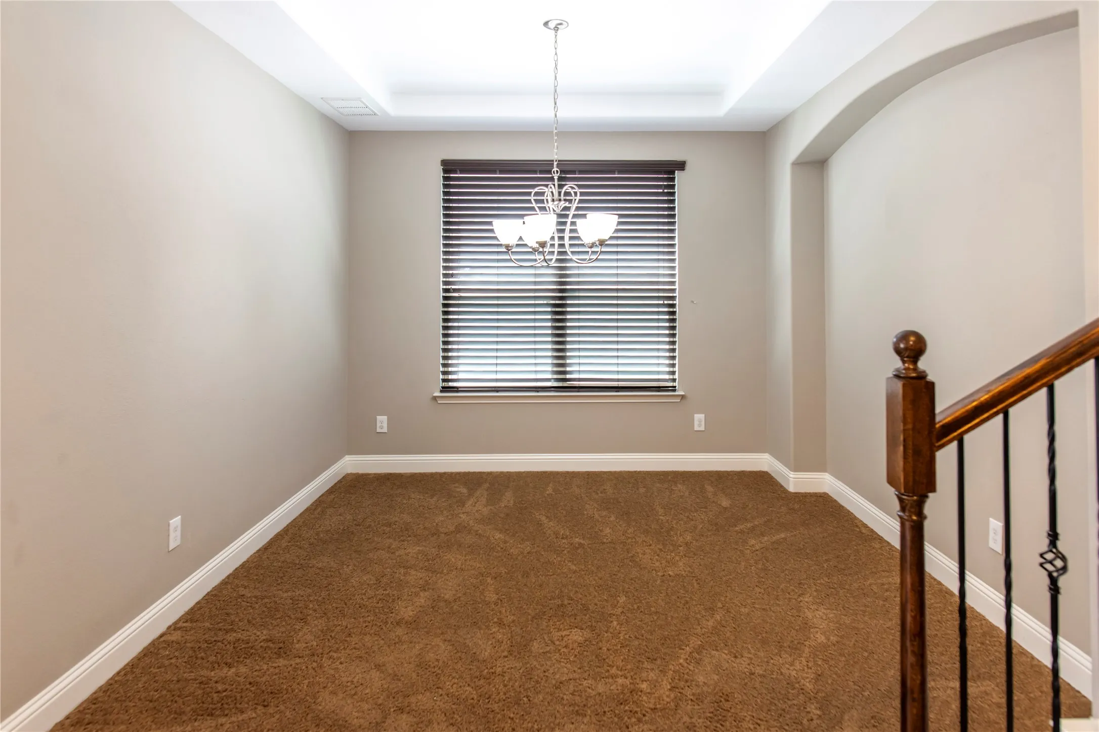 Single Family Residence For Sale in Denton County , 812 Goldenmist Drive, Little Elm, Texas 75068, 5 Bedroom, 4 Bathroom, 2 Garage spaces, 4,050 Sqft, built in 2014, mls#21349612, Real Estate Agent in Little Elm, Homes For Sale in Denton county, Homes For Sale in Little Elm, Realtor in Little Elm Texas, Real Estate Brokerage Independent Realty Texas, Luminita Cordes Realtor