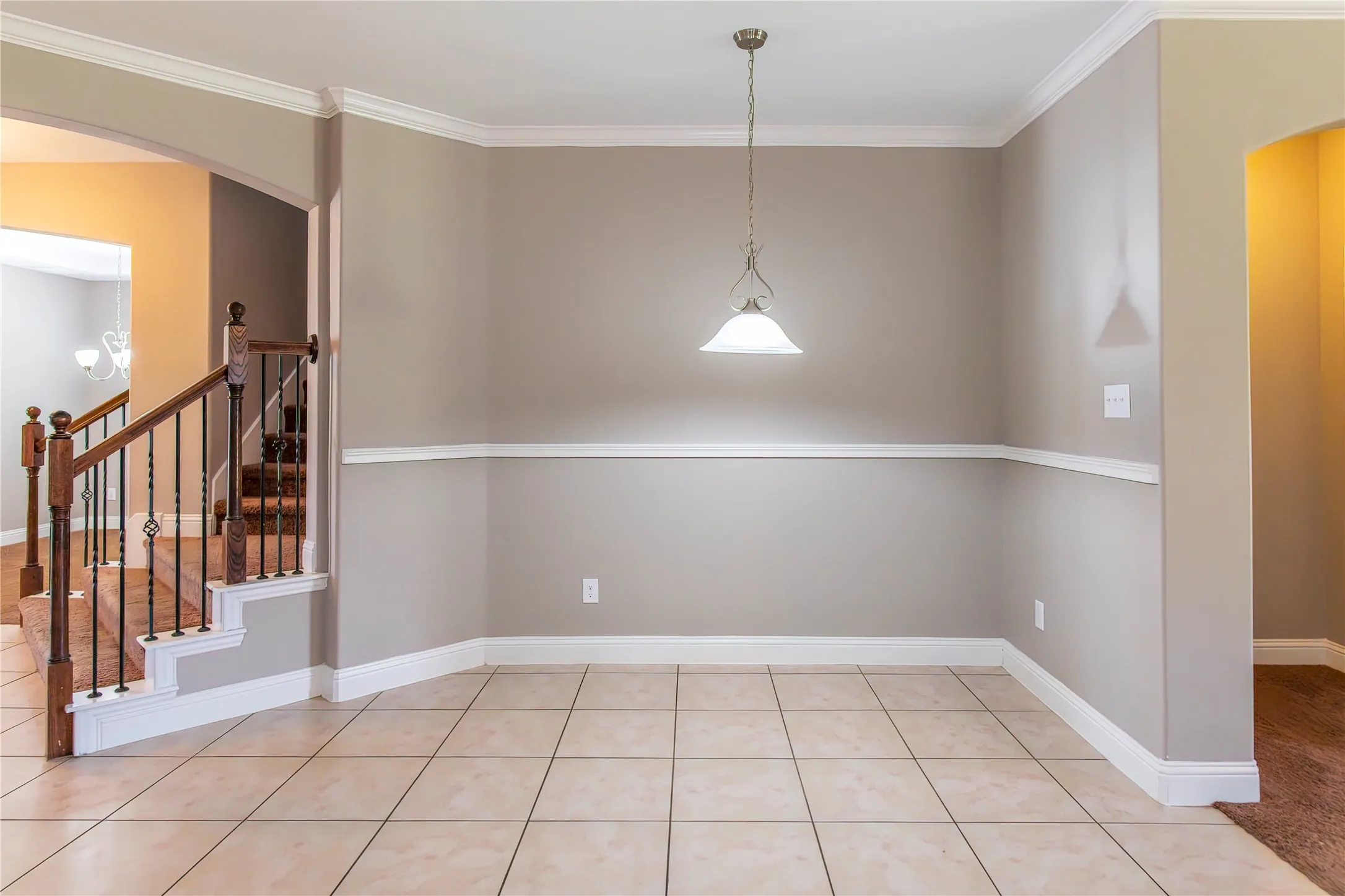 Single Family Residence For Sale in Denton County , 812 Goldenmist Drive, Little Elm, Texas 75068, 5 Bedroom, 4 Bathroom, 2 Garage spaces, 4,050 Sqft, built in 2014, mls#21349612, Real Estate Agent in Little Elm, Homes For Sale in Denton county, Homes For Sale in Little Elm, Realtor in Little Elm Texas, Real Estate Brokerage Independent Realty Texas, Luminita Cordes Realtor