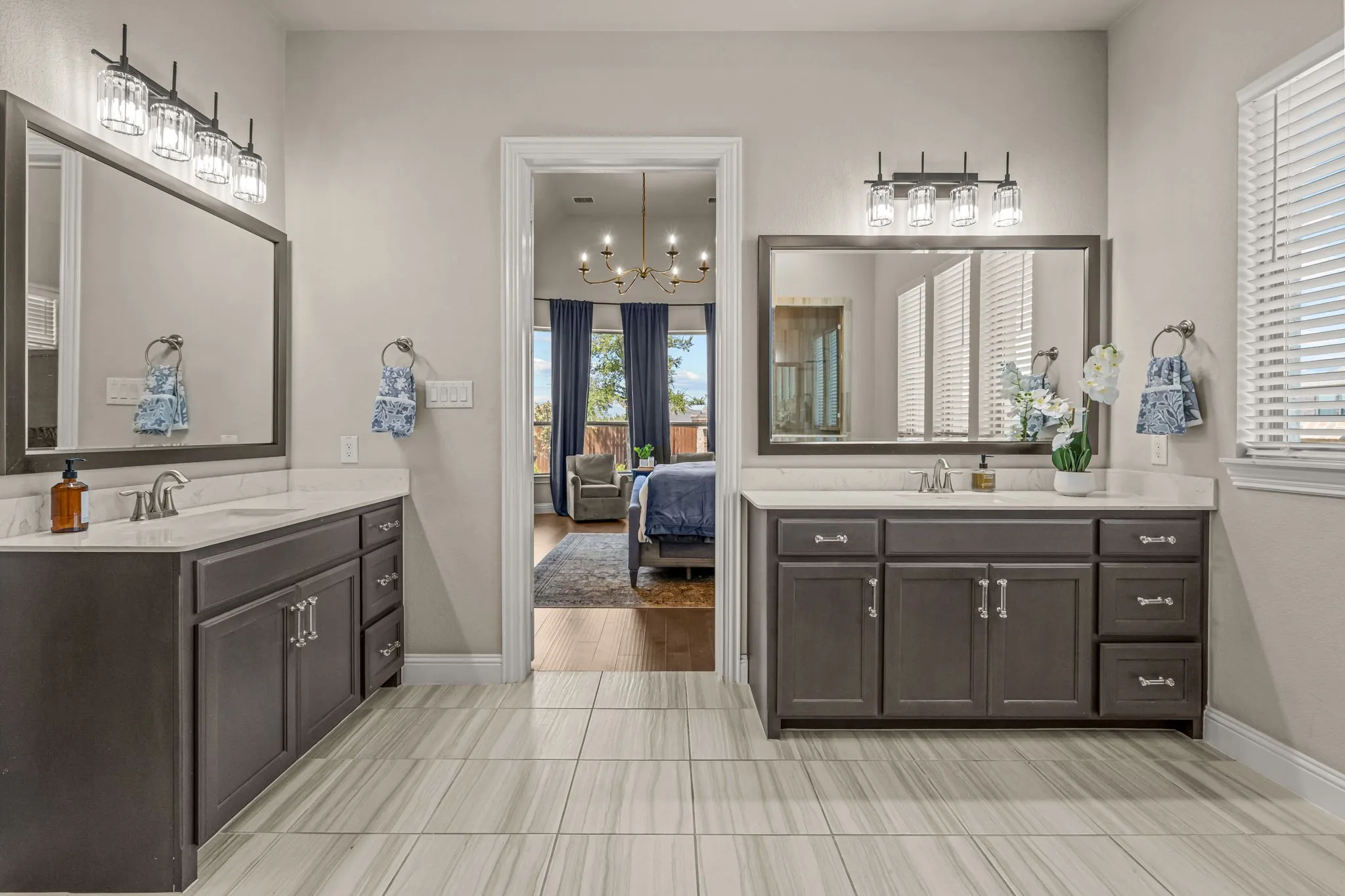 Single Family Residence For Sale in Collin County , 1720 Lexington Avenue, Prosper, Texas 75078, 4 Bedroom, 5 Bathroom, 3 Garage spaces, 3,633 Sqft, built in 2018, mls#21364102, Real Estate Agent in Prosper, Homes For Sale in Collin county, Homes For Sale in Prosper, Realtor in Prosper Texas, Real Estate Brokerage Independent Realty Texas, Luminita Cordes Realtor