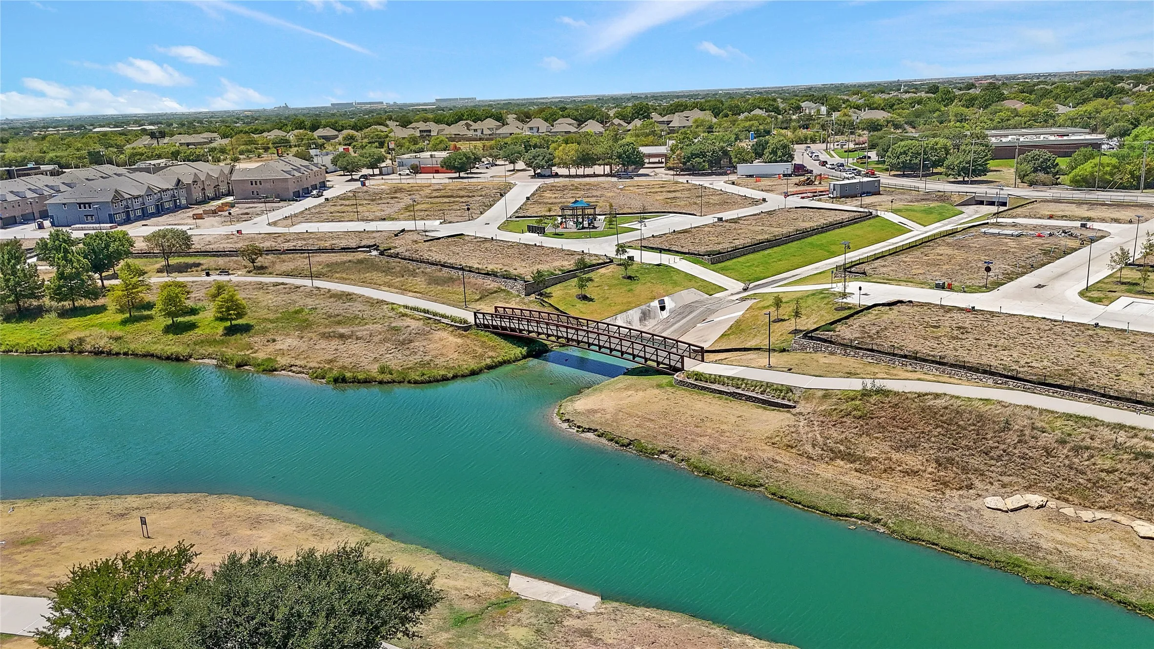 Single Family Residence For Sale in Tarrant County , 7429 Amber Drive, Watauga, Texas 76148, 3 Bedroom, 2 Bathroom, 2 Garage spaces, 1,671 Sqft, built in 1994, mls#21365673, Real Estate Agent in Watauga, Homes For Sale in Tarrant county, Homes For Sale in Watauga, Realtor in Watauga Texas, Real Estate Brokerage Independent Realty Texas, Luminita Cordes Realtor
