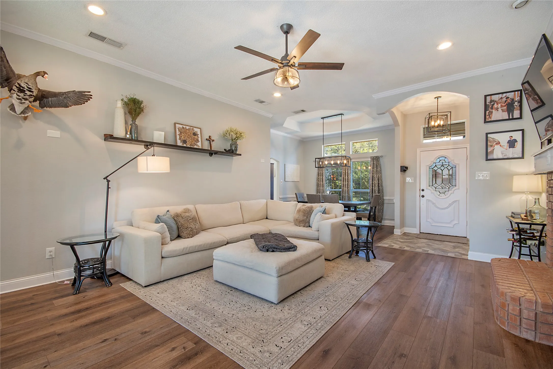 Single Family Residence For Sale in Tarrant County , 7429 Amber Drive, Watauga, Texas 76148, 3 Bedroom, 2 Bathroom, 2 Garage spaces, 1,671 Sqft, built in 1994, mls#21365673, Real Estate Agent in Watauga, Homes For Sale in Tarrant county, Homes For Sale in Watauga, Realtor in Watauga Texas, Real Estate Brokerage Independent Realty Texas, Luminita Cordes Realtor