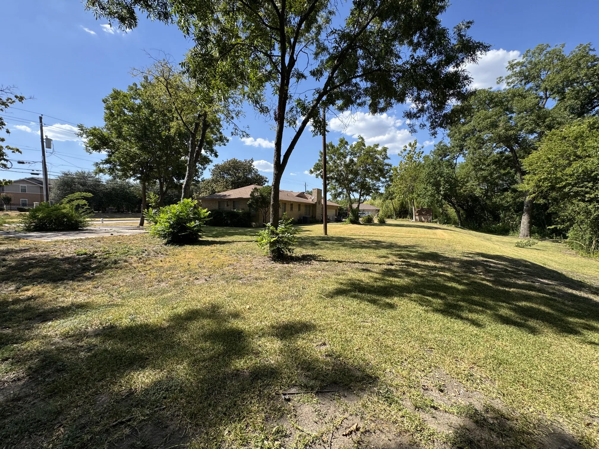 Single Family Residence For Sale in Dallas County , 1620 N Houston School Road, Lancaster, Texas 75134, 3 Bedroom, 2 Bathroom, 2 Garage spaces, 1,732 Sqft, built in 1965, mls#21365878, Real Estate Agent in Lancaster, Homes For Sale in Dallas county, Homes For Sale in Lancaster, Realtor in Lancaster Texas, Real Estate Brokerage Independent Realty Texas, Luminita Cordes Realtor