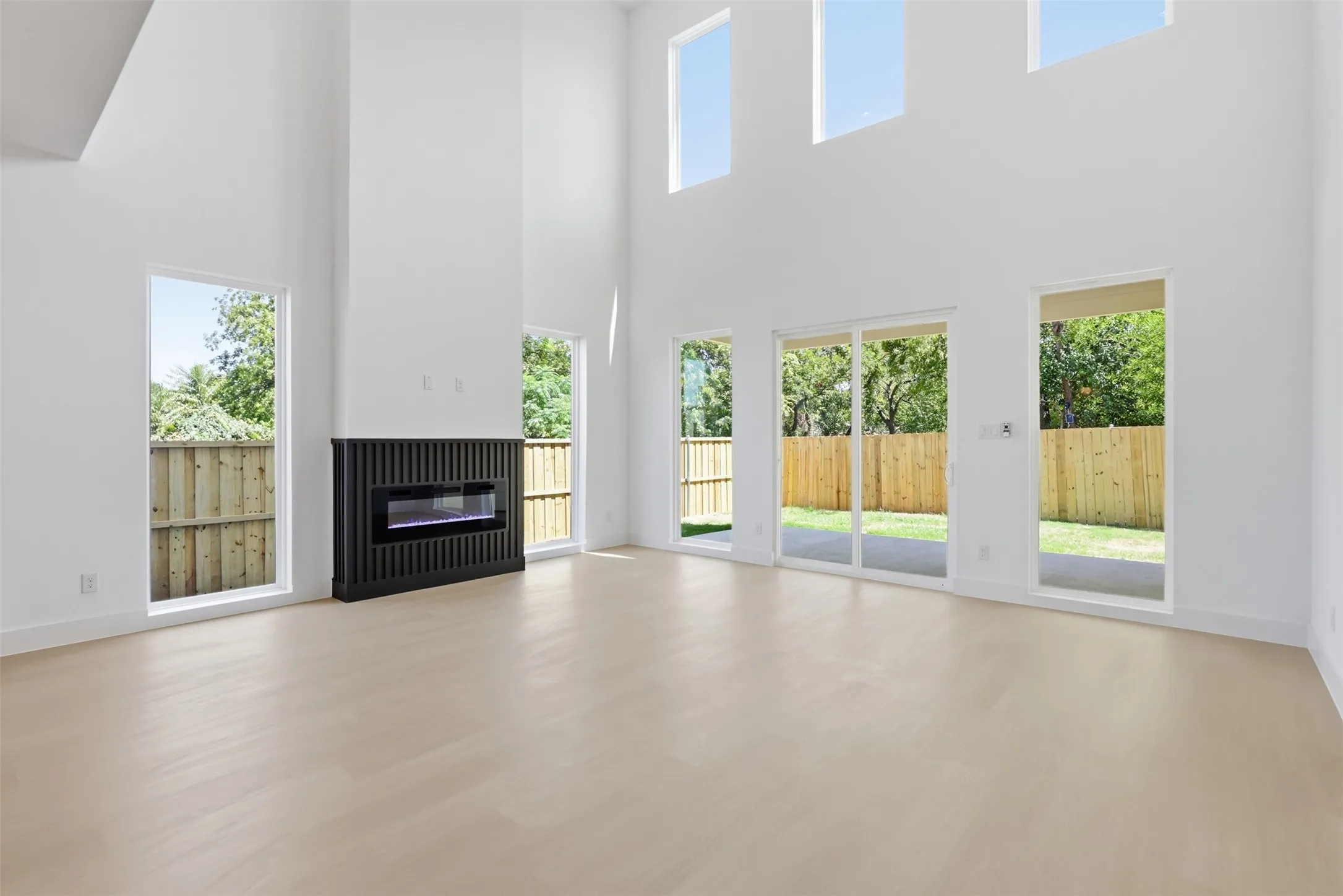 Spacious Living area