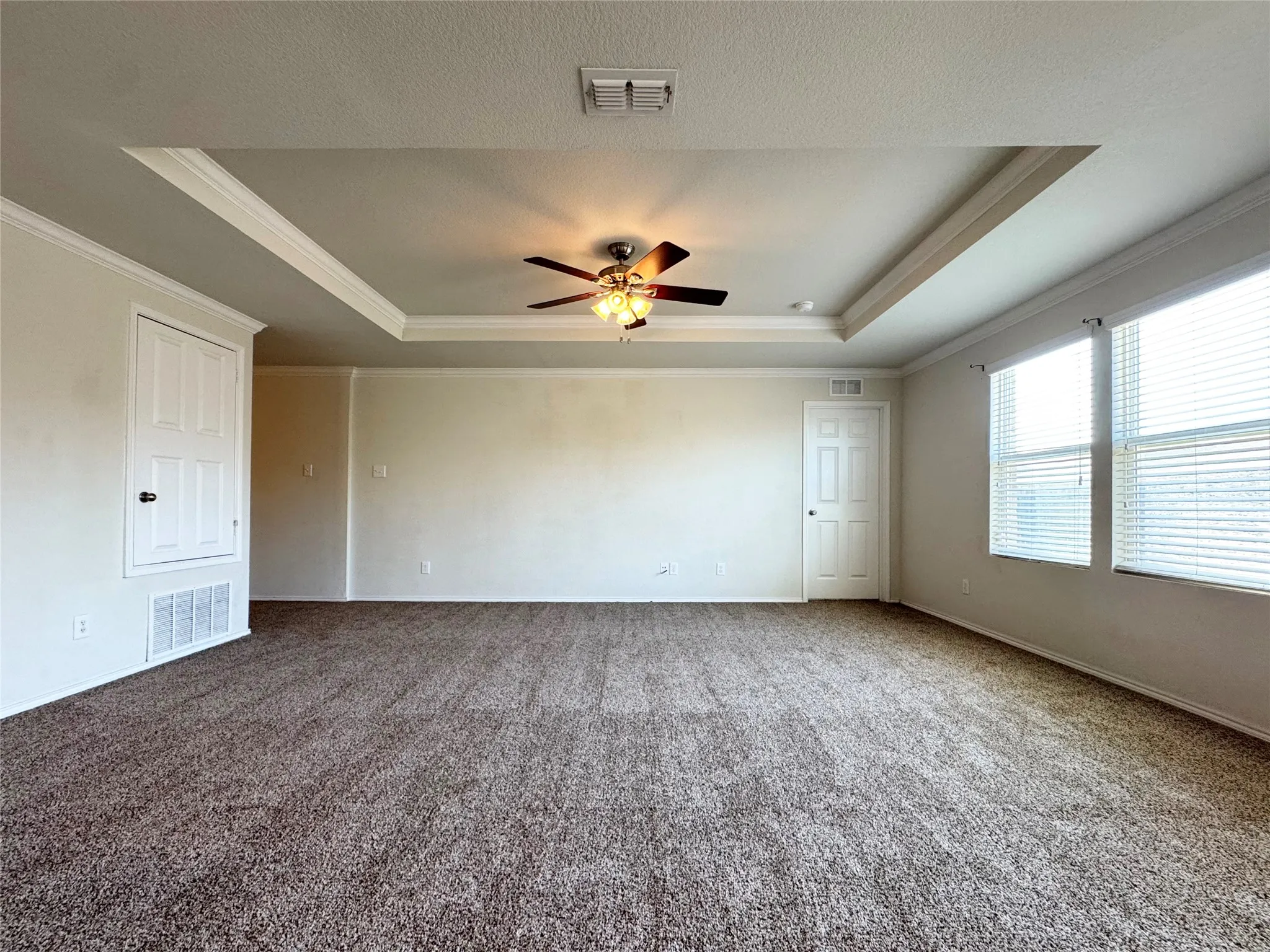 Single Family Residence For Rent in Denton County , 3020 Manuel Creek Drive, Little Elm, Texas 75068, 3 Bedroom, 2 Bathroom, 2 Garage spaces, 1,443 Sqft, built in 2016, mls#21365835, Real Estate Agent in Little Elm, Homes For Rent in Denton county, Homes For Rent in Little Elm, Realtor in Little Elm Texas, Real Estate Brokerage Independent Realty Texas, Luminita Cordes Realtor