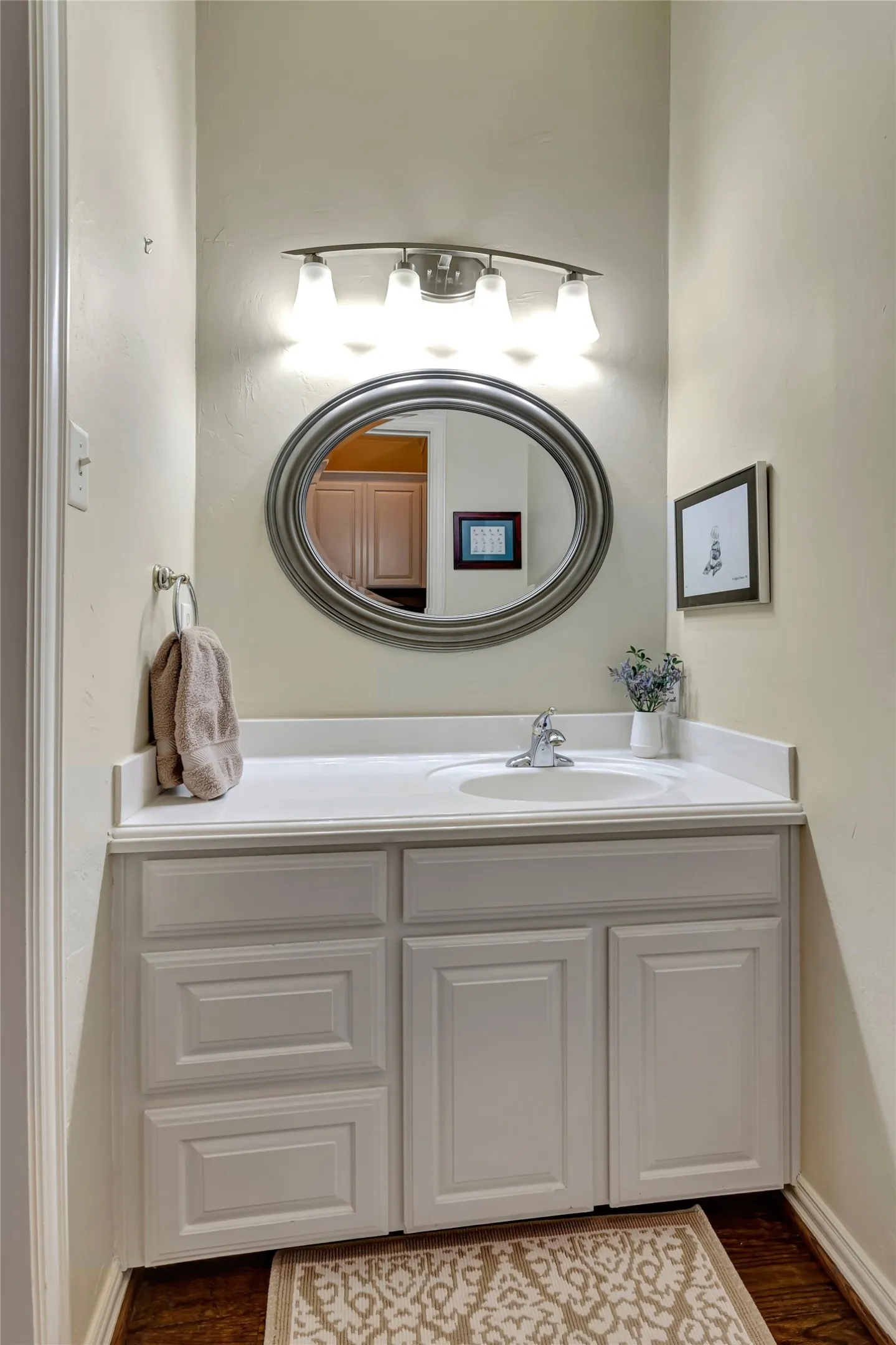 Single Family Residence For Sale in Tarrant County , 7613 Royal Troon Drive, Fort Worth, Texas 76179, 3 Bedroom, 4 Bathroom, 2 Garage spaces, 3,271 Sqft, built in 1998, mls#21364537, Real Estate Agent in Fort Worth, Homes For Sale in Tarrant county, Homes For Sale in Fort Worth, Realtor in Fort Worth Texas, Real Estate Brokerage Independent Realty Texas, Luminita Cordes Realtor