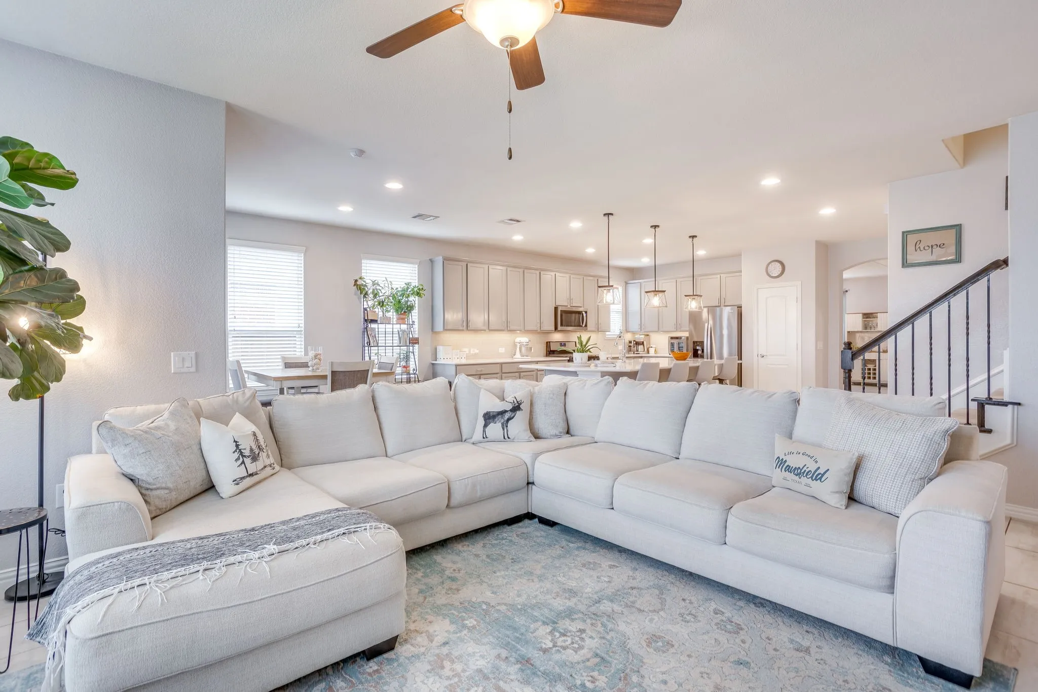 Single Family Residence For Sale in Johnson County , 3508 Weyburn Drive, Mansfield, Texas 76084, 4 Bedroom, 3 Bathroom, 2 Garage spaces, 3,152 Sqft, built in 2018, mls#21362728, Real Estate Agent in Mansfield, Homes For Sale in Johnson county, Homes For Sale in Mansfield, Realtor in Mansfield Texas, Real Estate Brokerage Independent Realty Texas, Luminita Cordes Realtor